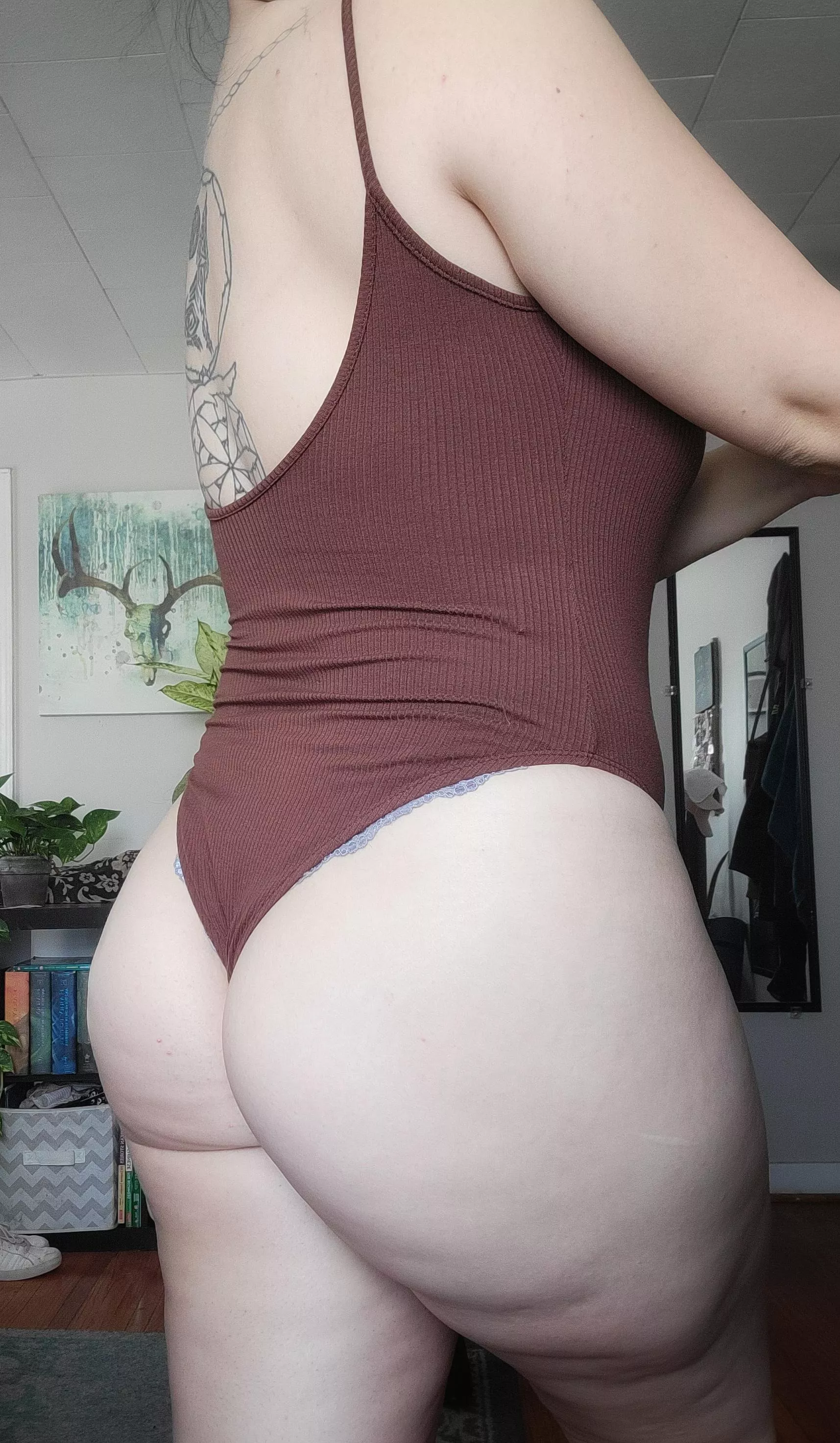 Walking around with a onesie wedgie all day today posted by lovelirael32