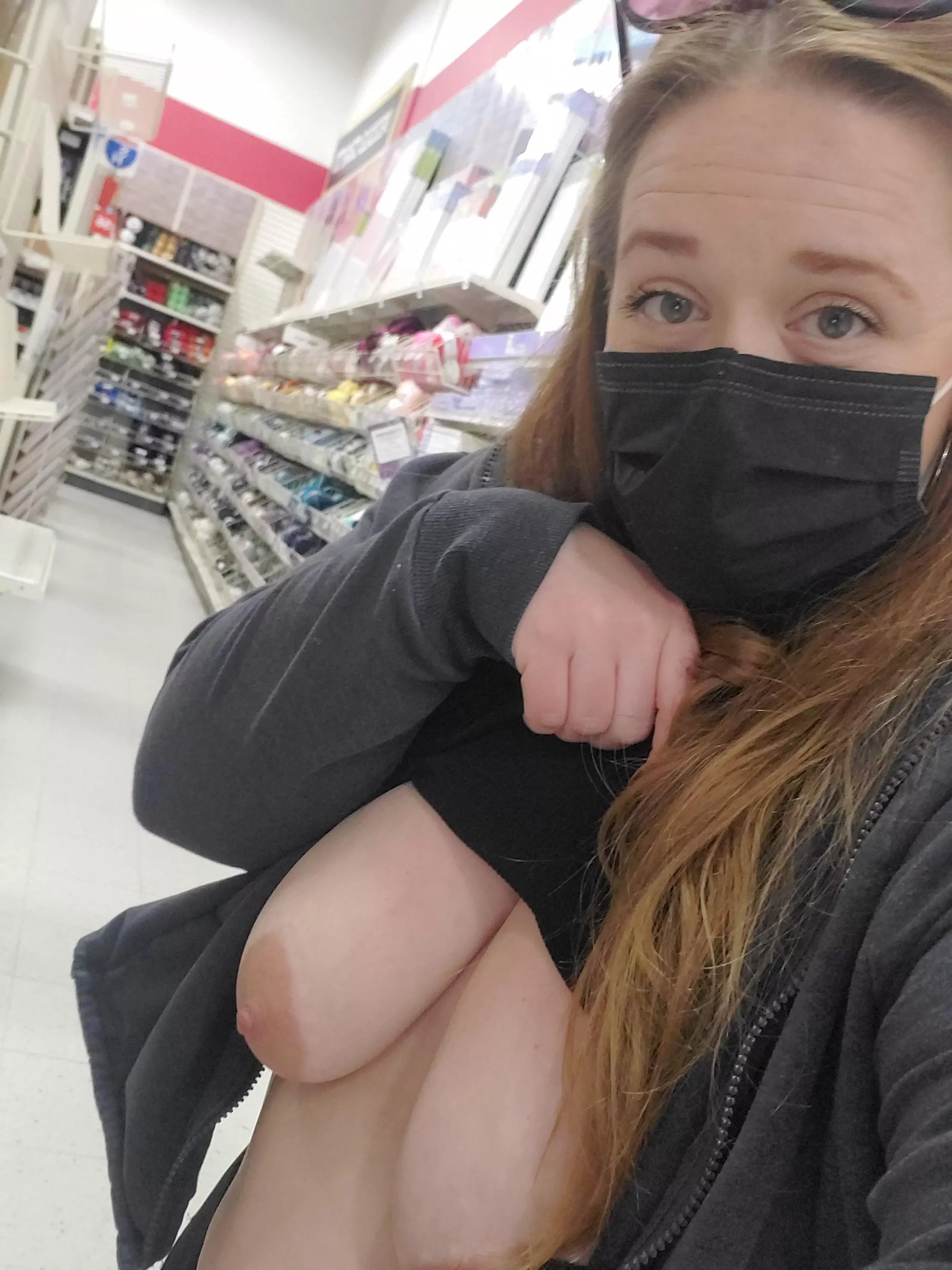 Wanna go shopping with me? ðŸ™‚ðŸ¥° posted by wannapizzame69