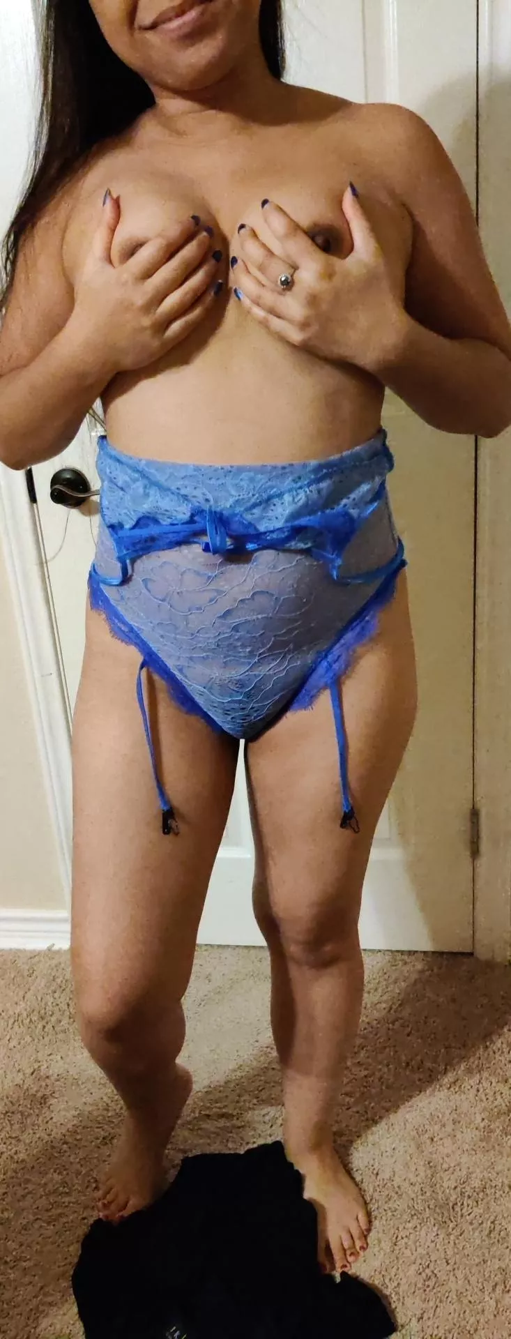 Want to help me use my new lingerie? posted by THEbonergiver