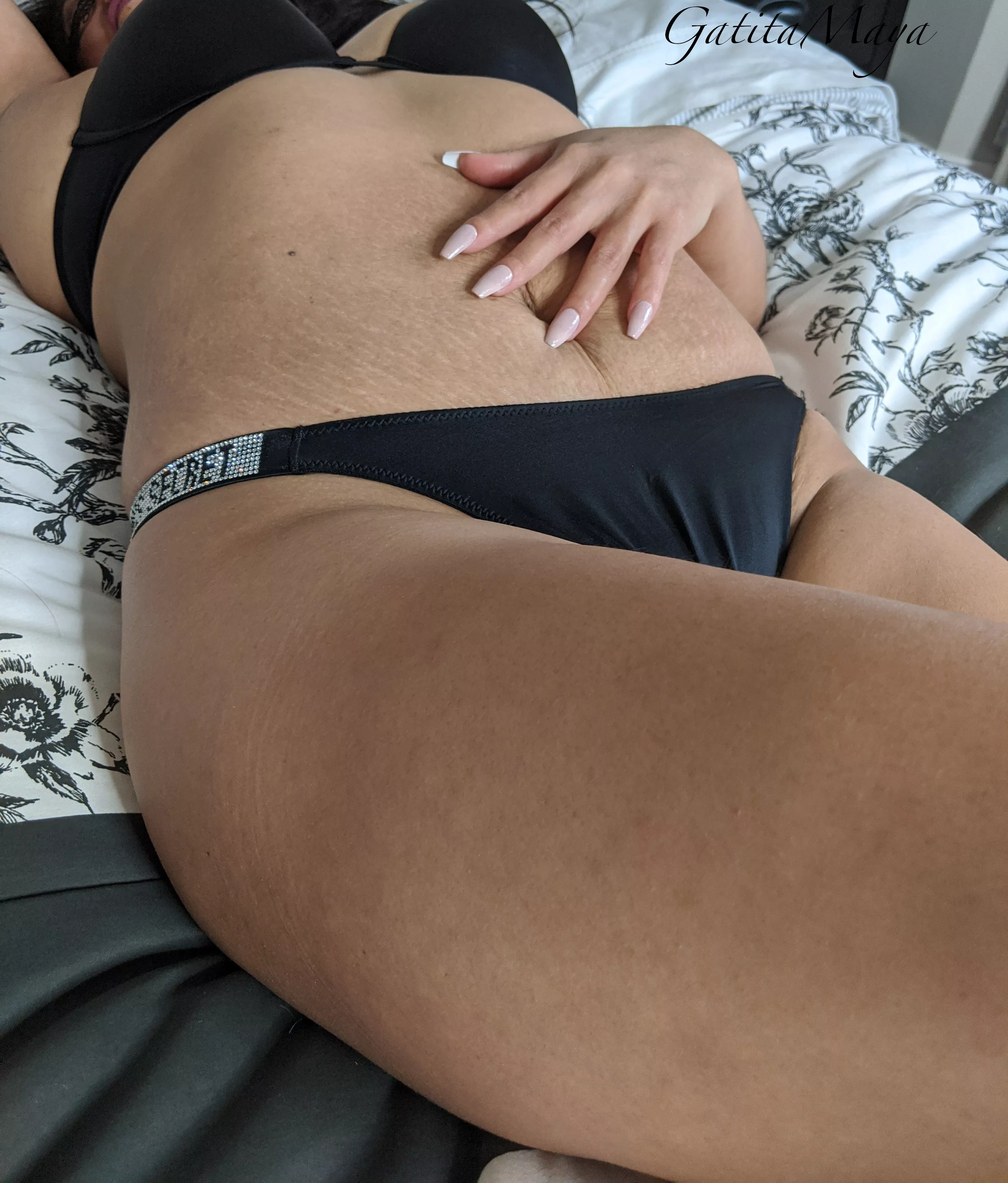 Want to see what's between my legs? Naughty mom of two posted by GatitaMaya