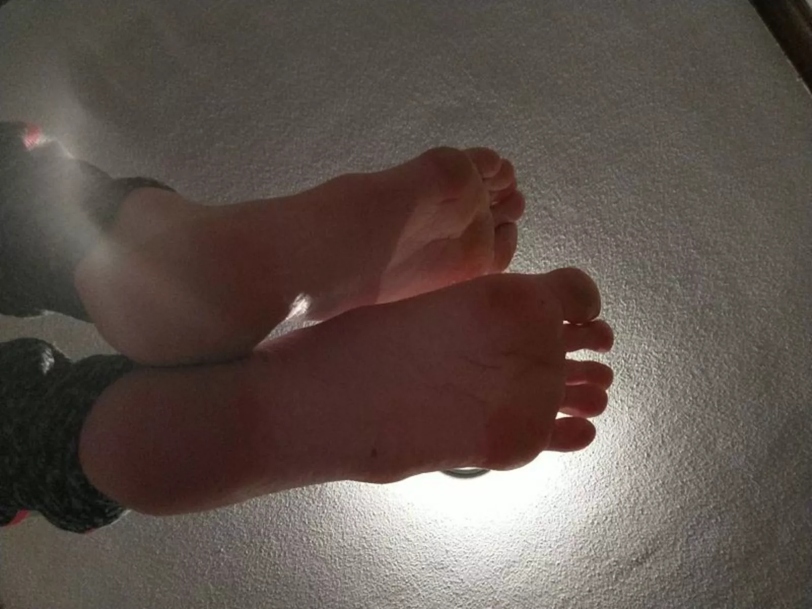 Want under? posted by subdsmfeetreader