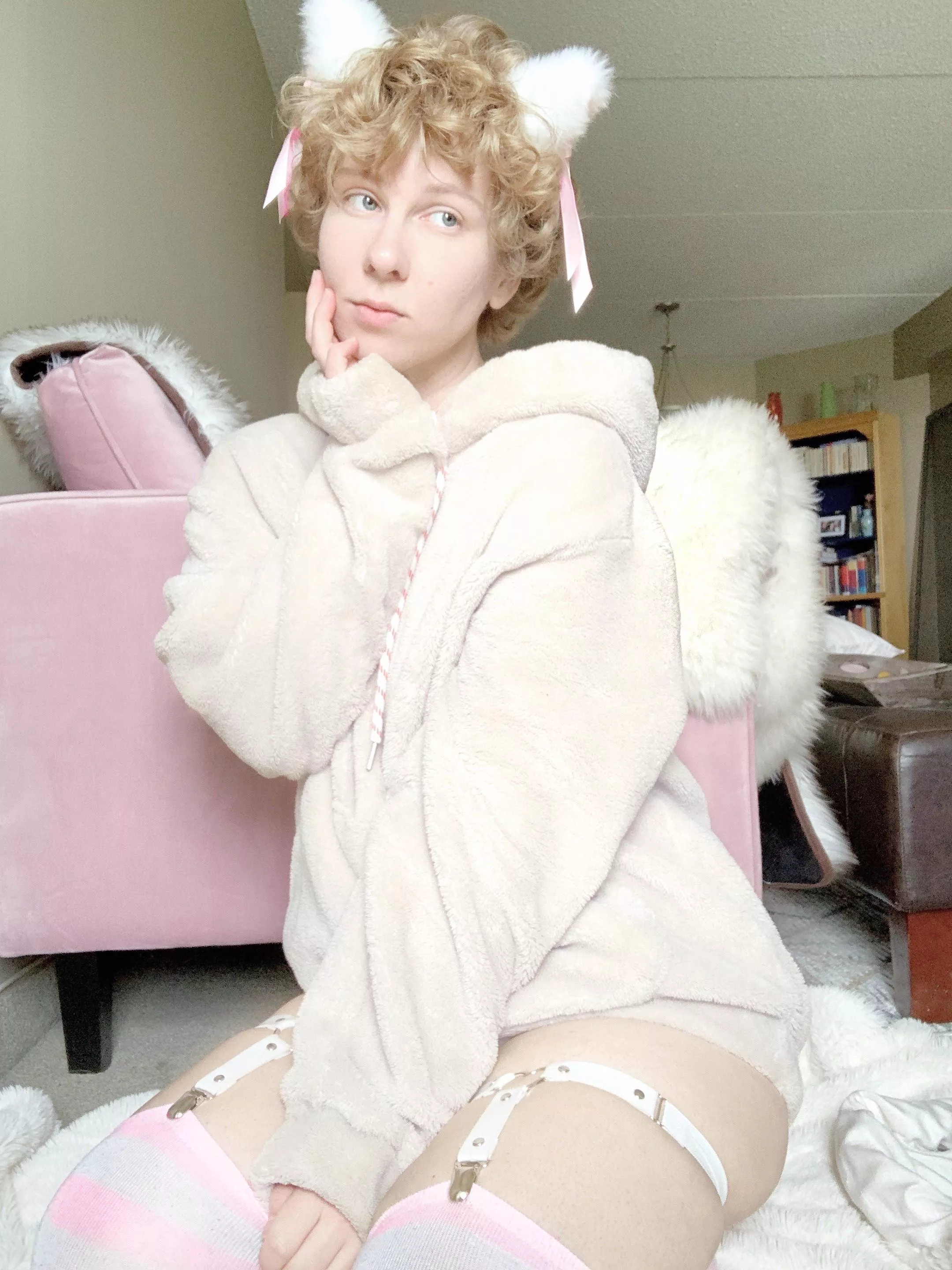 wearing my coziest fluffiest sweater this fine femboy friday :3 posted by jcatboy