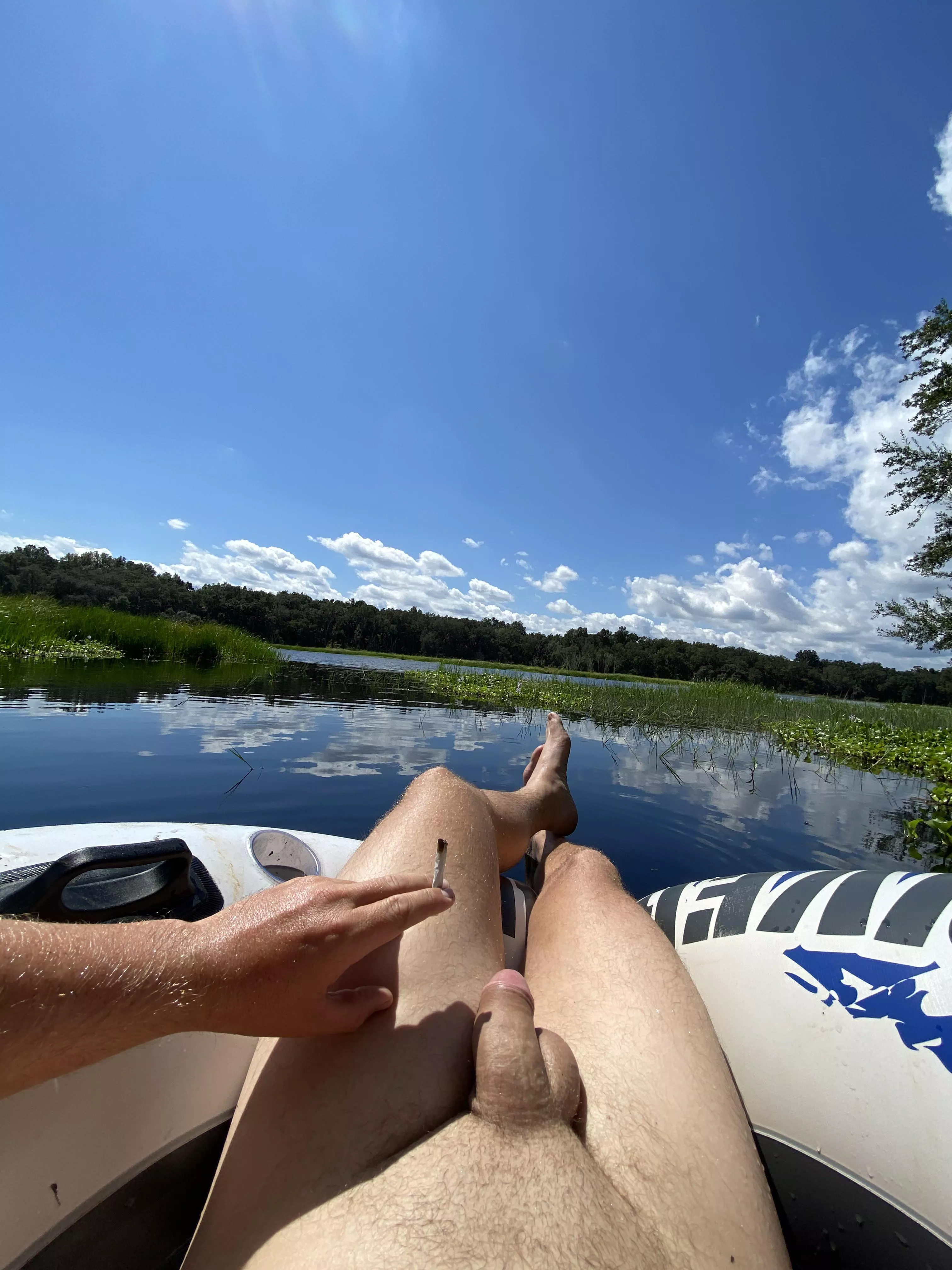 Weed makes the skinny dipping experience so much better [m] posted by NakedShaman