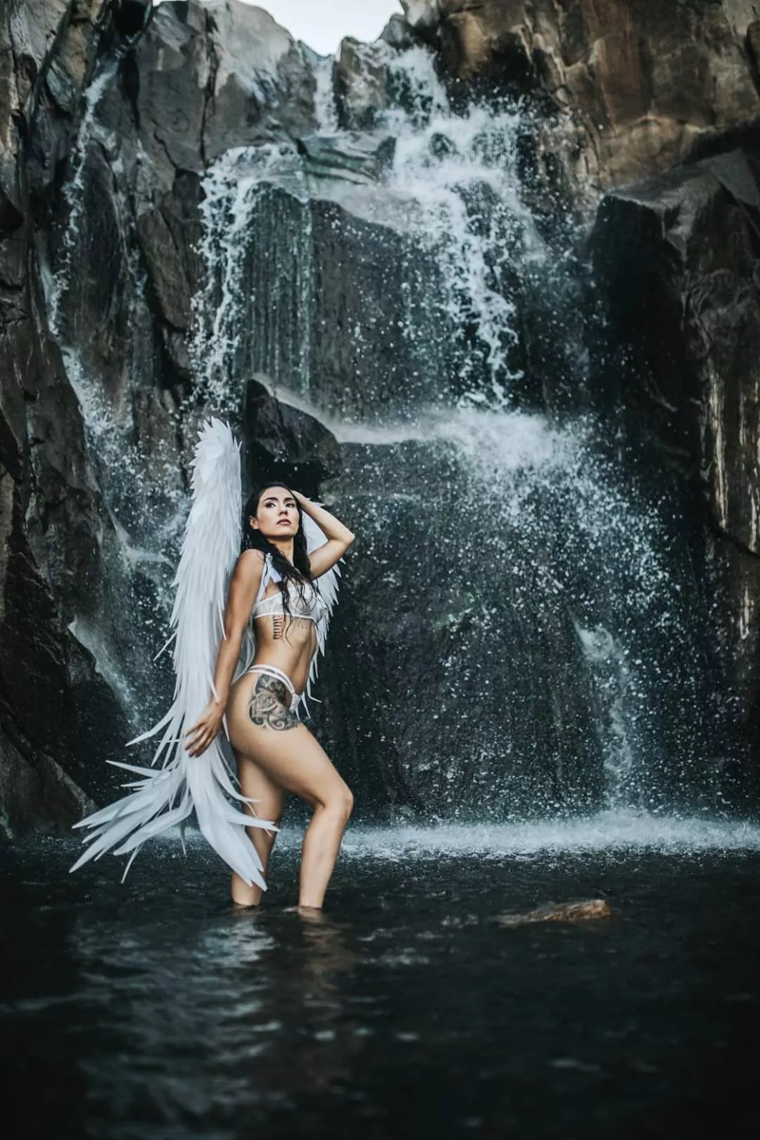 Went on a waterfall hike 😇😈 posted by Adde1986