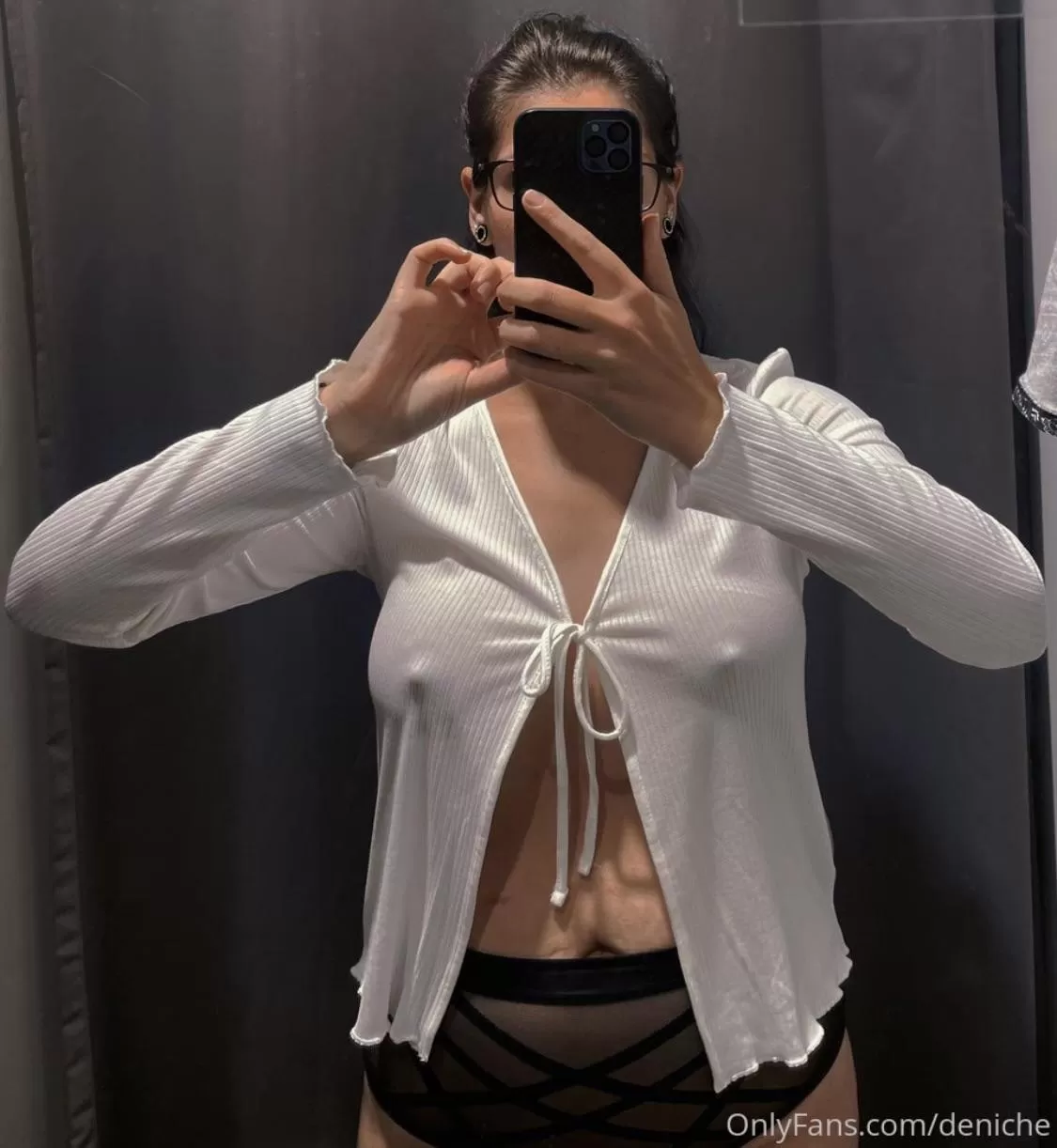 Went shopping today, do u think white is my color? 🥺 (feeling a bit nervous to post this.. plz be nice 🙈😳) posted by JuiceAccomplished771