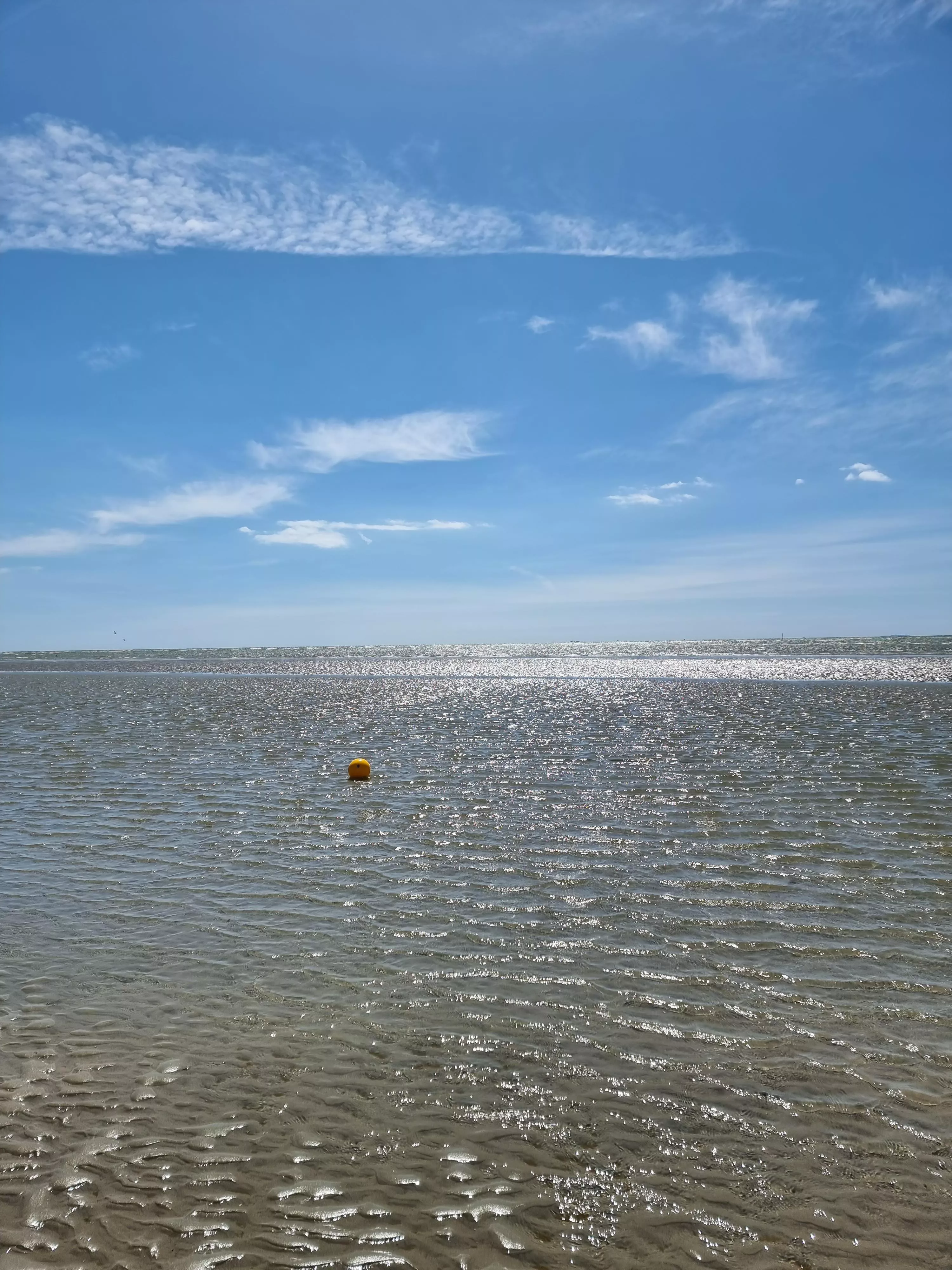 West Wittering, UK. posted by l1m34d3