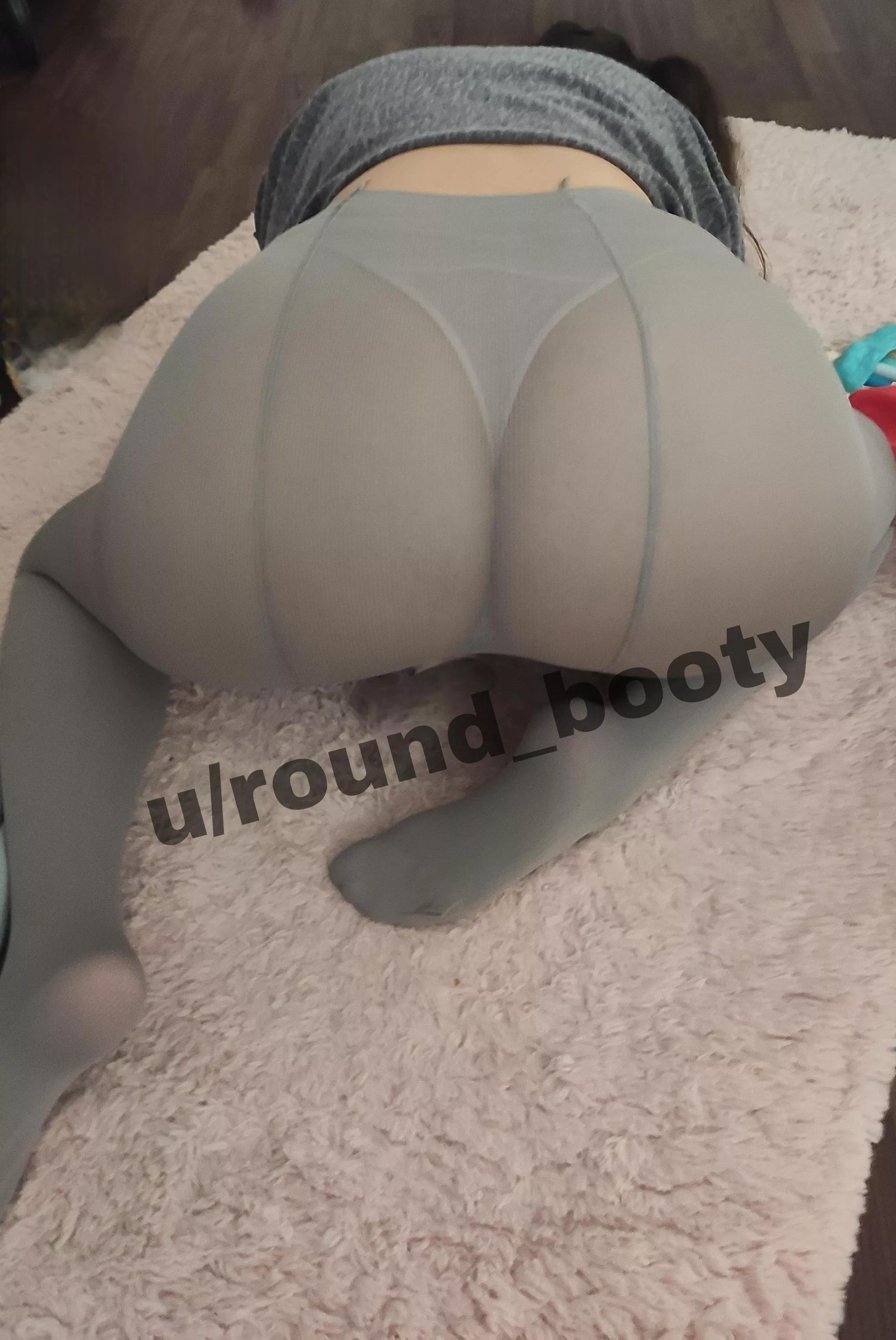 what a view! 🍑 posted by round_booty