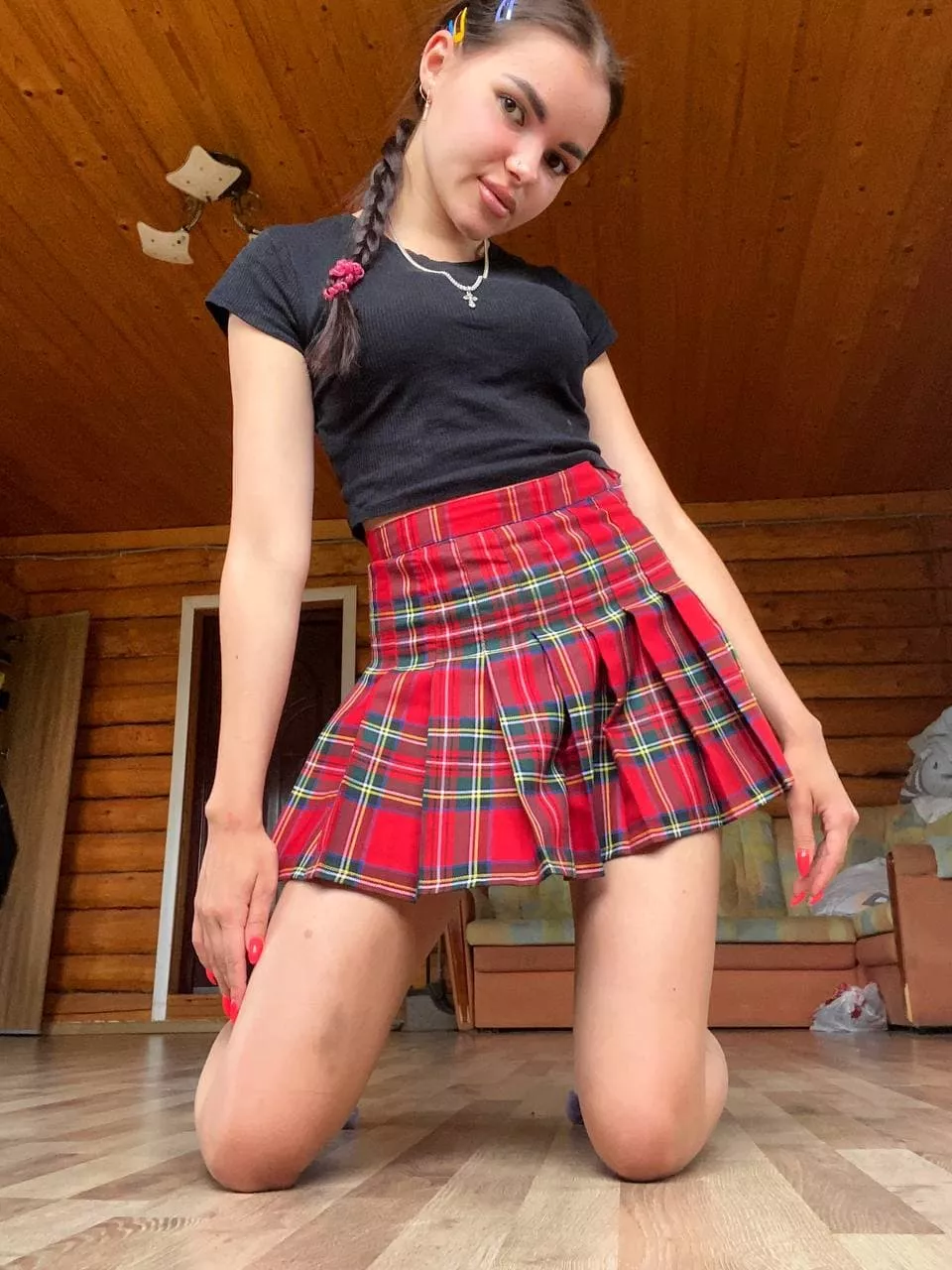 What do u think about my sweet legs?️ posted by sohowklo