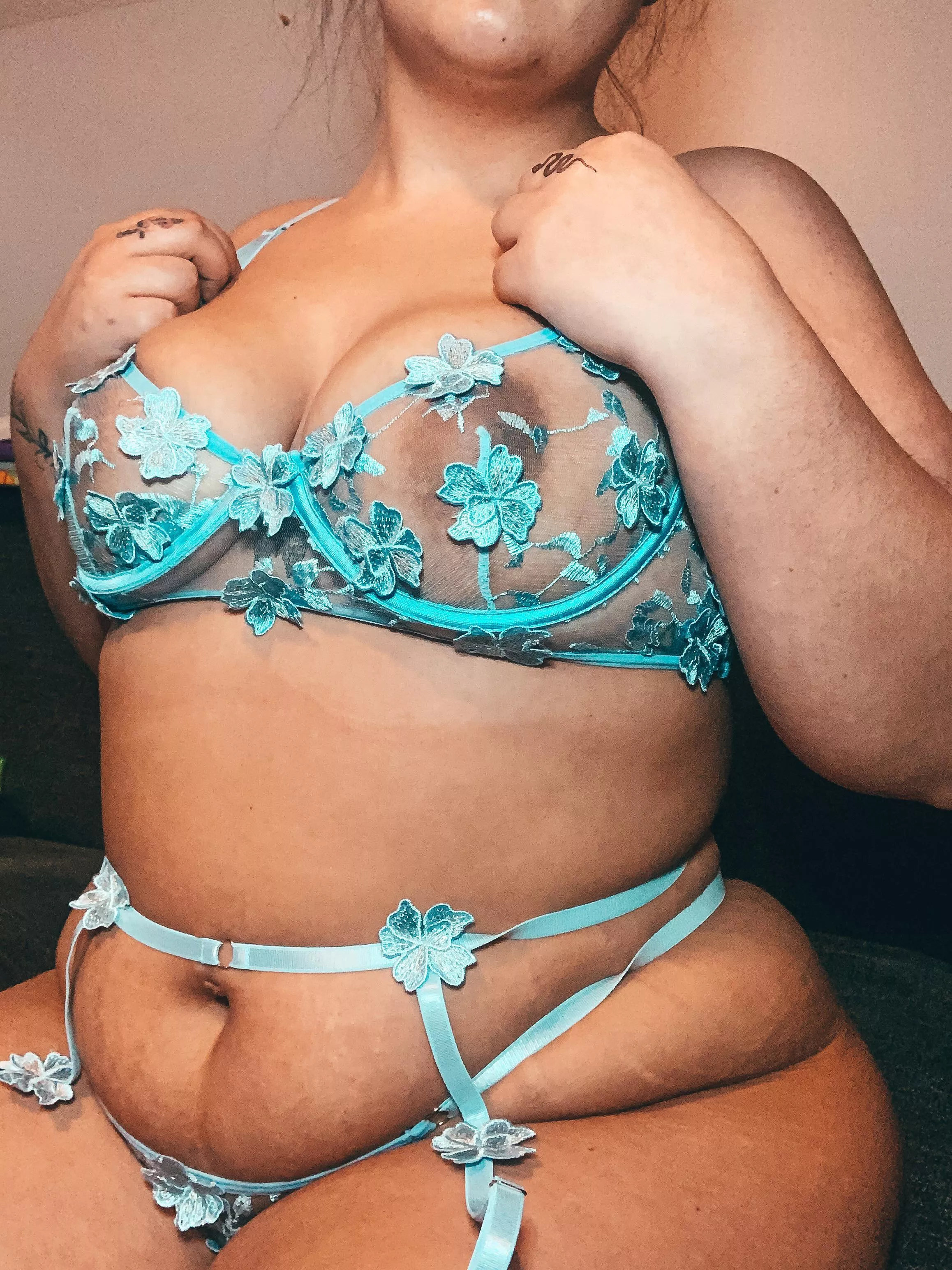 What do you love most ab BBWâ€™s posted by Admiringme