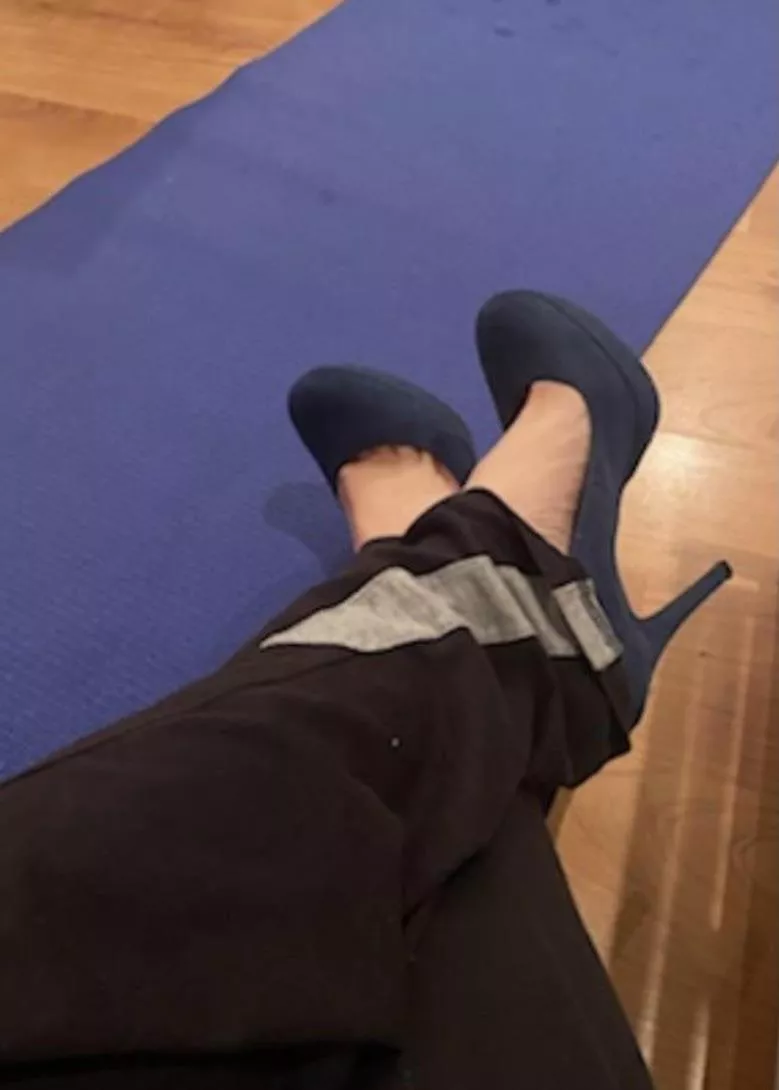 What do you think of heels with joggers? posted by lilz882021