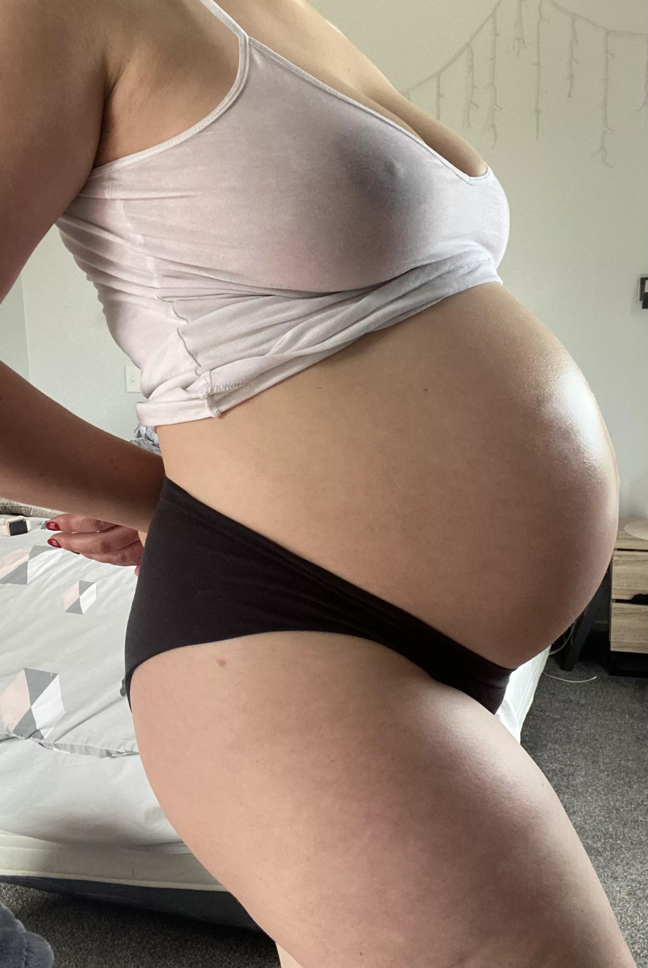 What do you think of my bump? posted by c00lcumbers