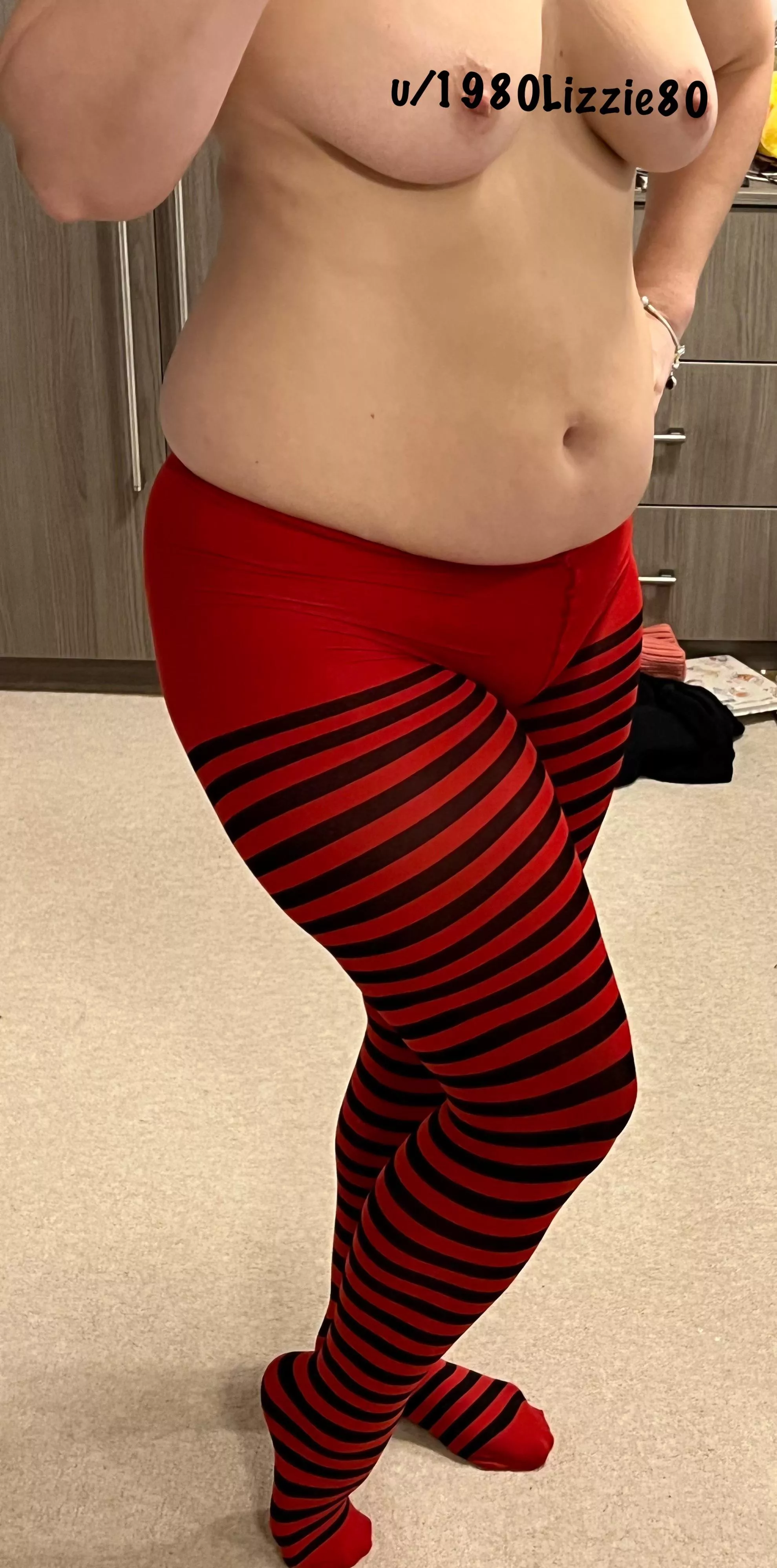 What do you think of my red and black strip tights? All my other tights are black or nude 😘 posted by 1980Lizzie80