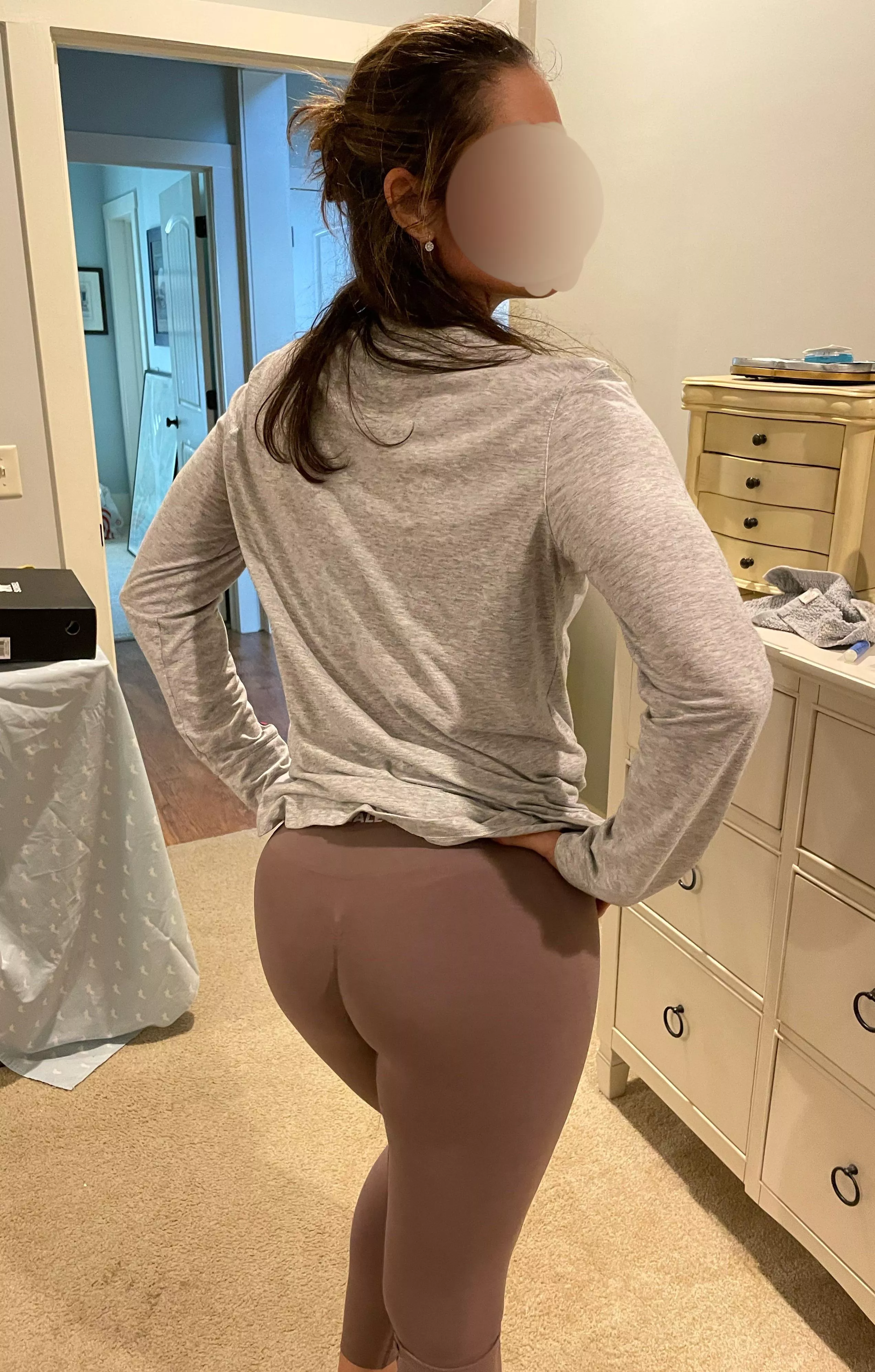 What do you think of my wife’s new pants? posted by beard1865