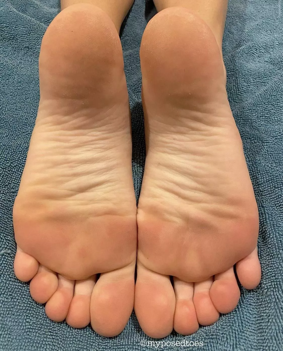 What would you do to my soles if you could? 😉🦶 posted by myposedtoes