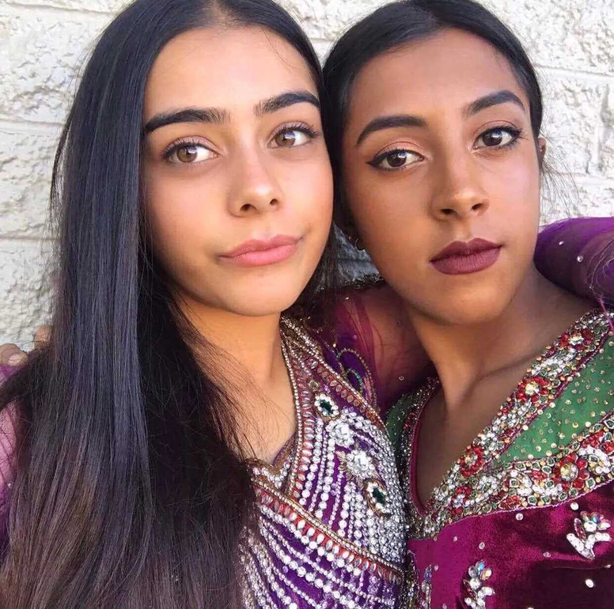 what would you do to these indian sisters (19) (21) posted by neildown4