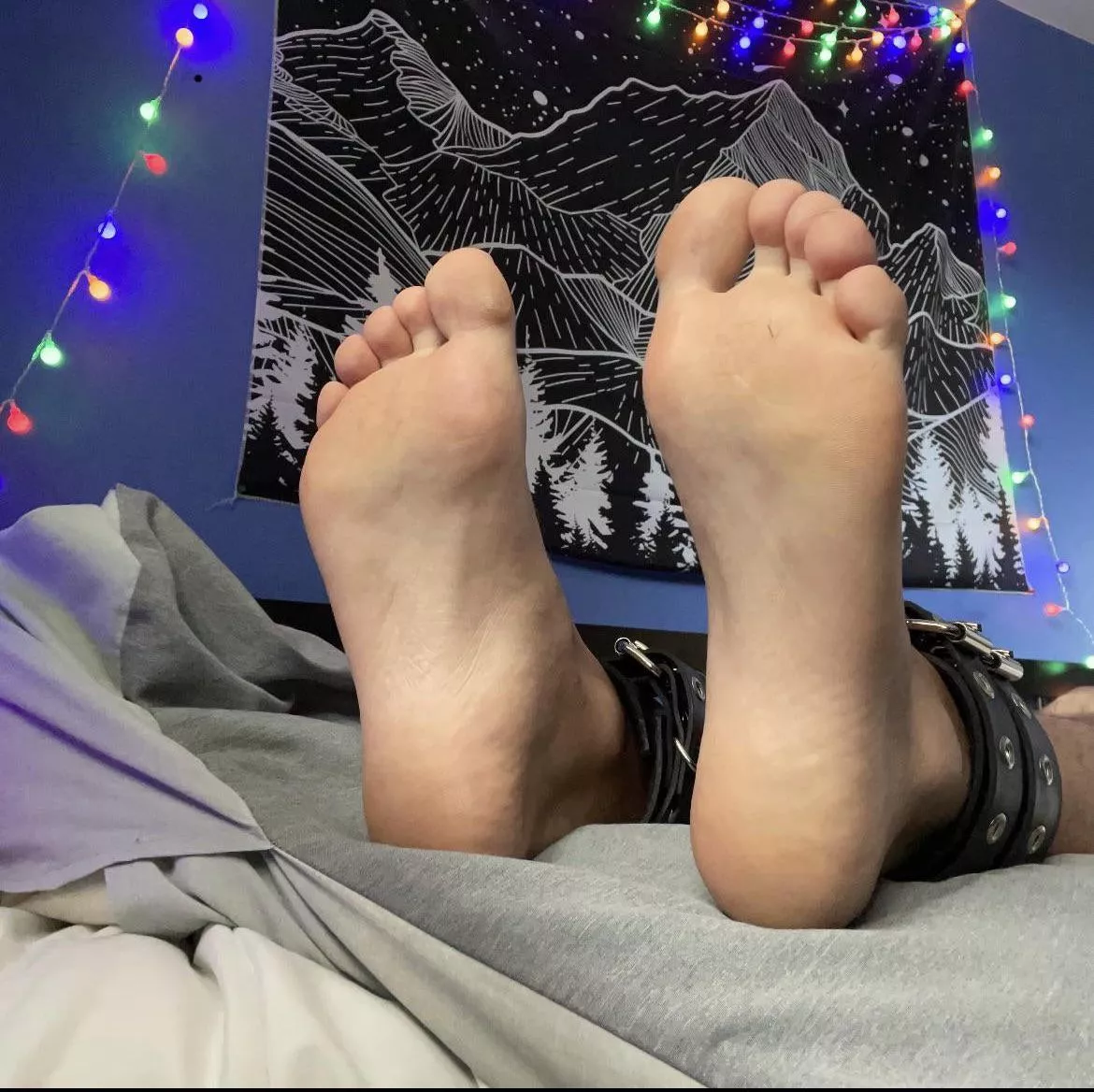 what would you do with these ticklish feet? posted by solescrunch