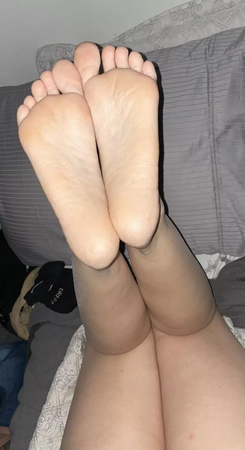 What would you rub on my soles 🤔 posted by Stock-Possible-1585