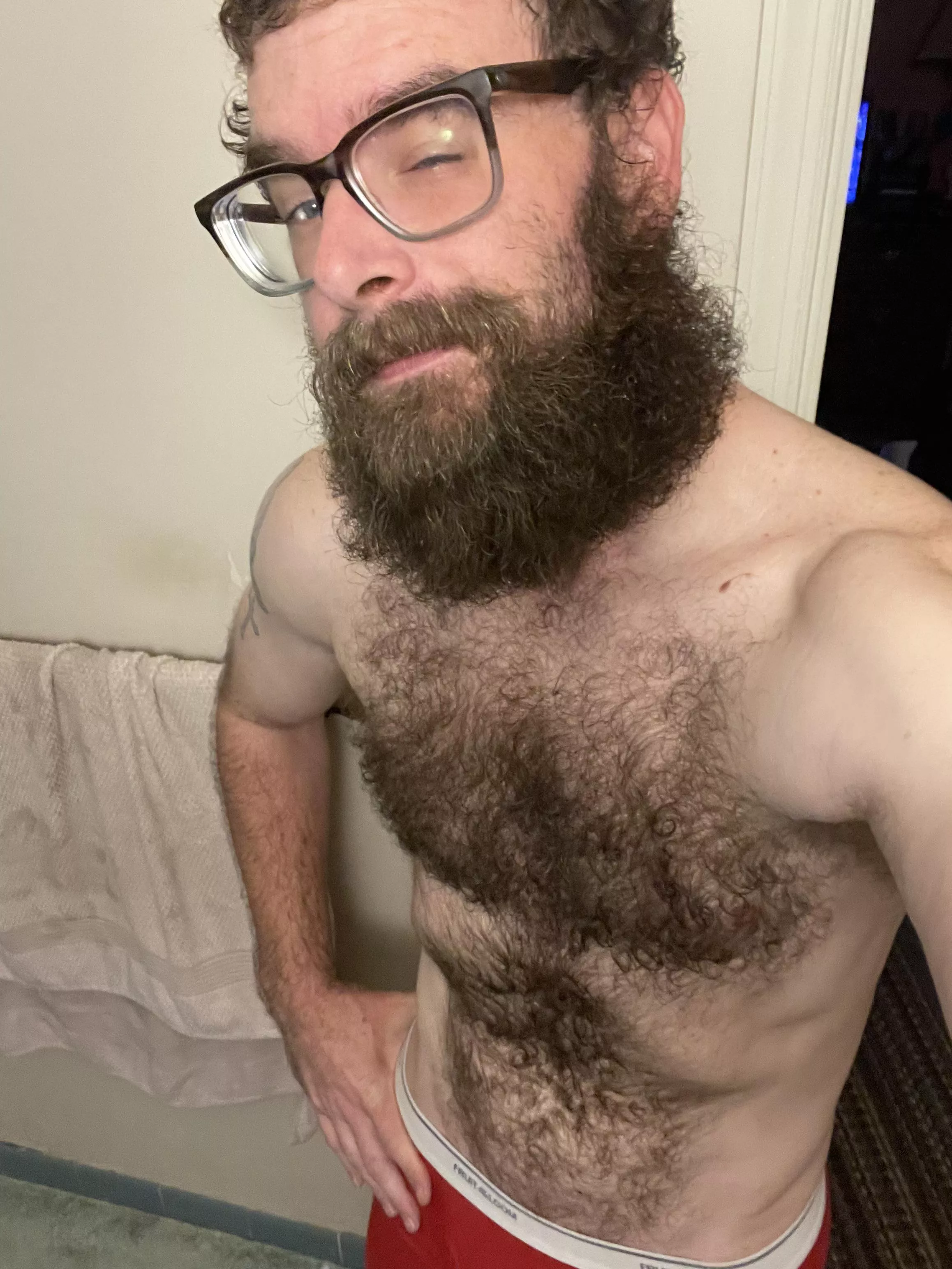 What’s up guys, not much of a bear but I’ve got some hair posted by lstivo