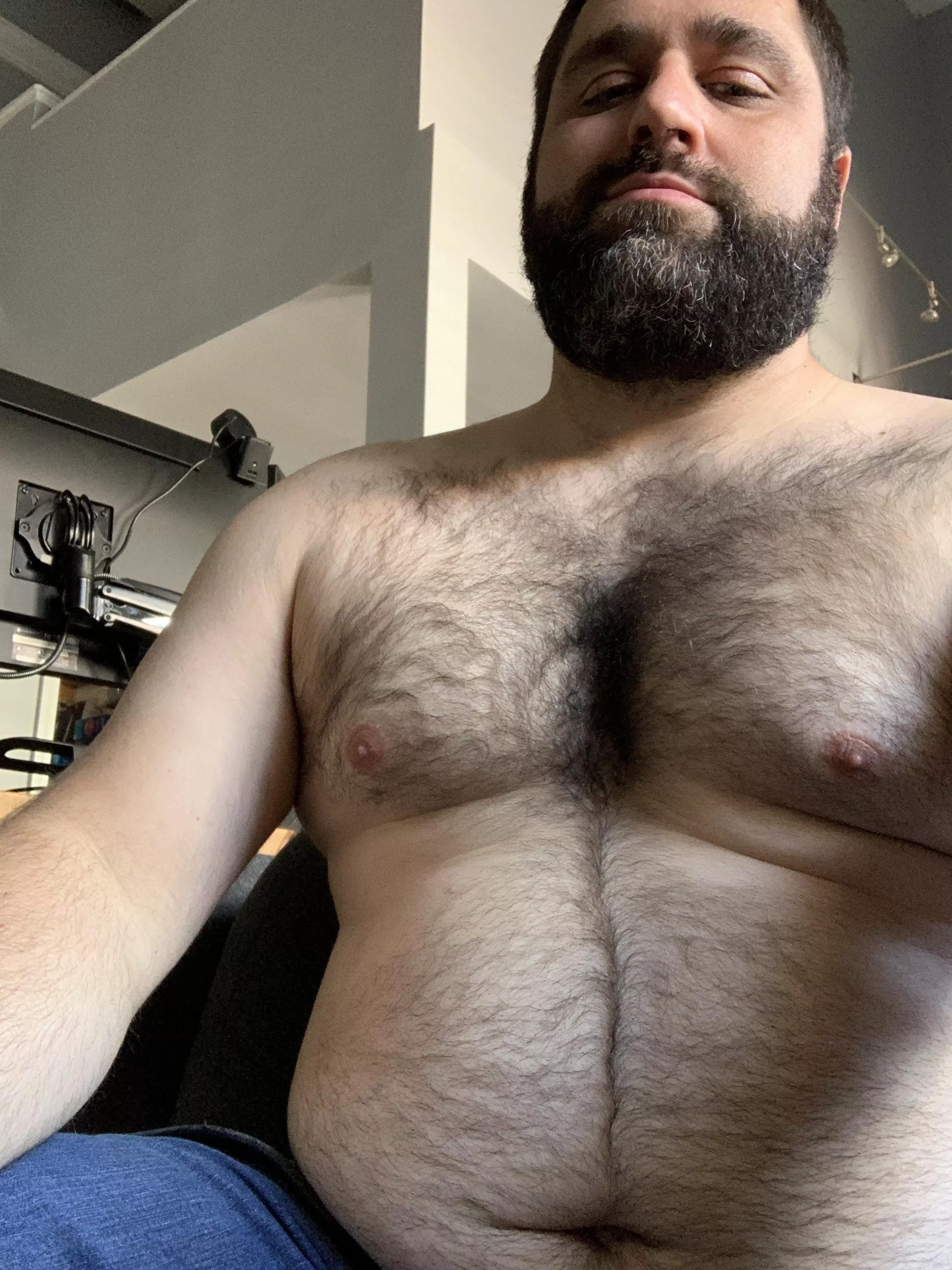 Where’s all the otters at? Don’t be shy. Snap Jonimal69 posted by BearDadforBottoms