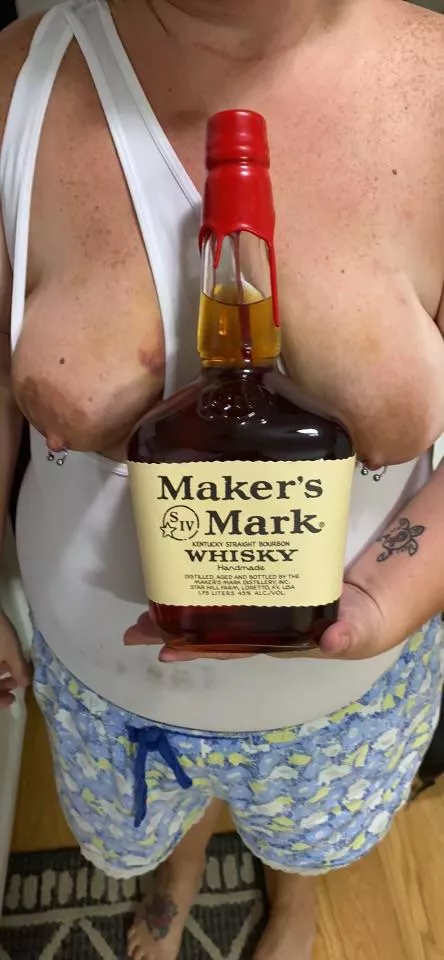 Whiskey and boobs posted by Commercial-Thanks765