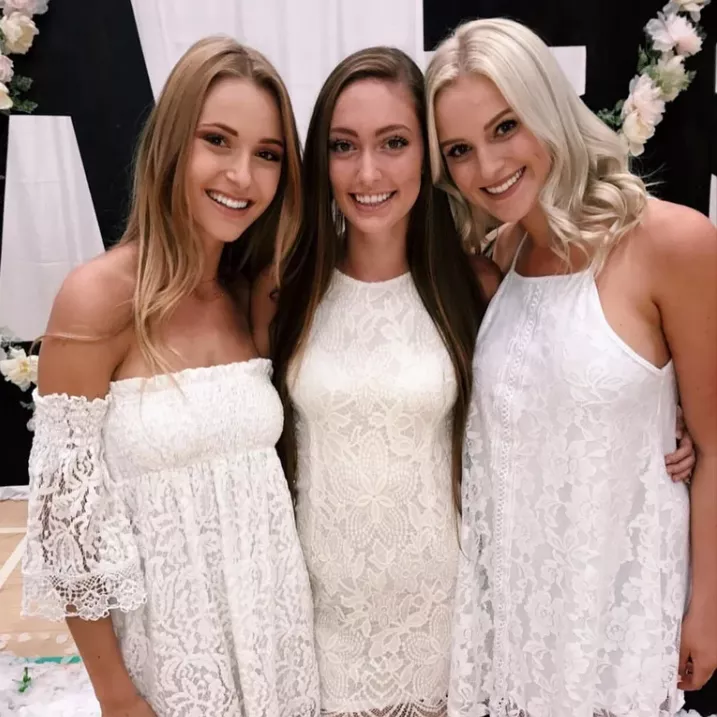 White outfits posted by Chaturbater1