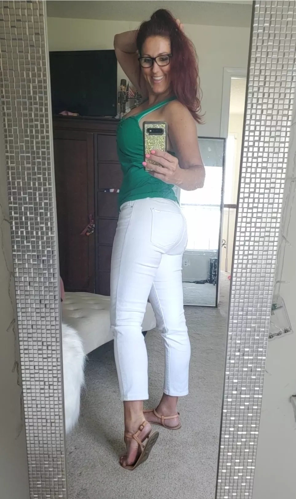 White pants are ALWAYS in season! (F,49) posted by MILFMONIEMANDYMAJORS