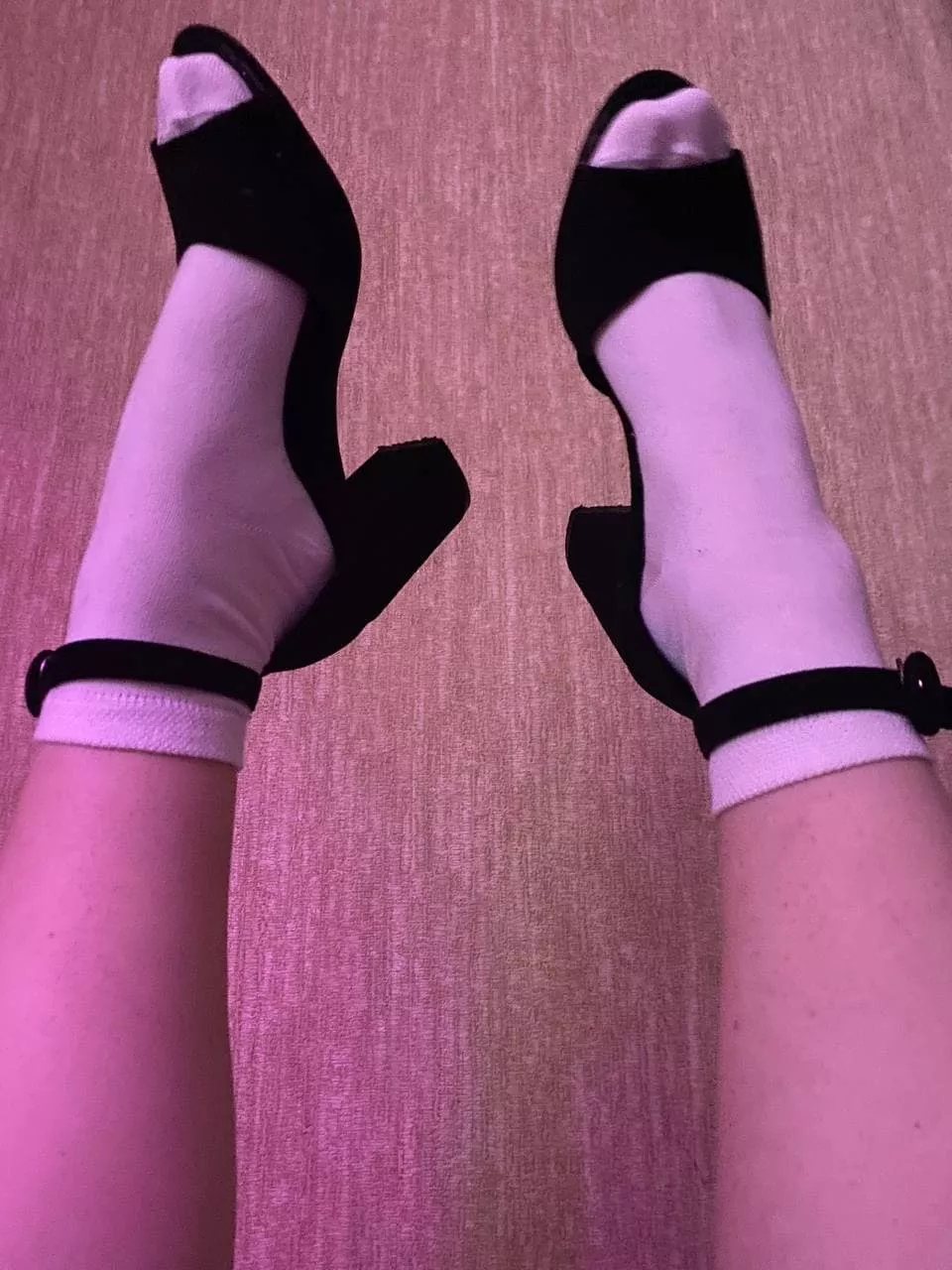 White socks posted by StasyBlaze