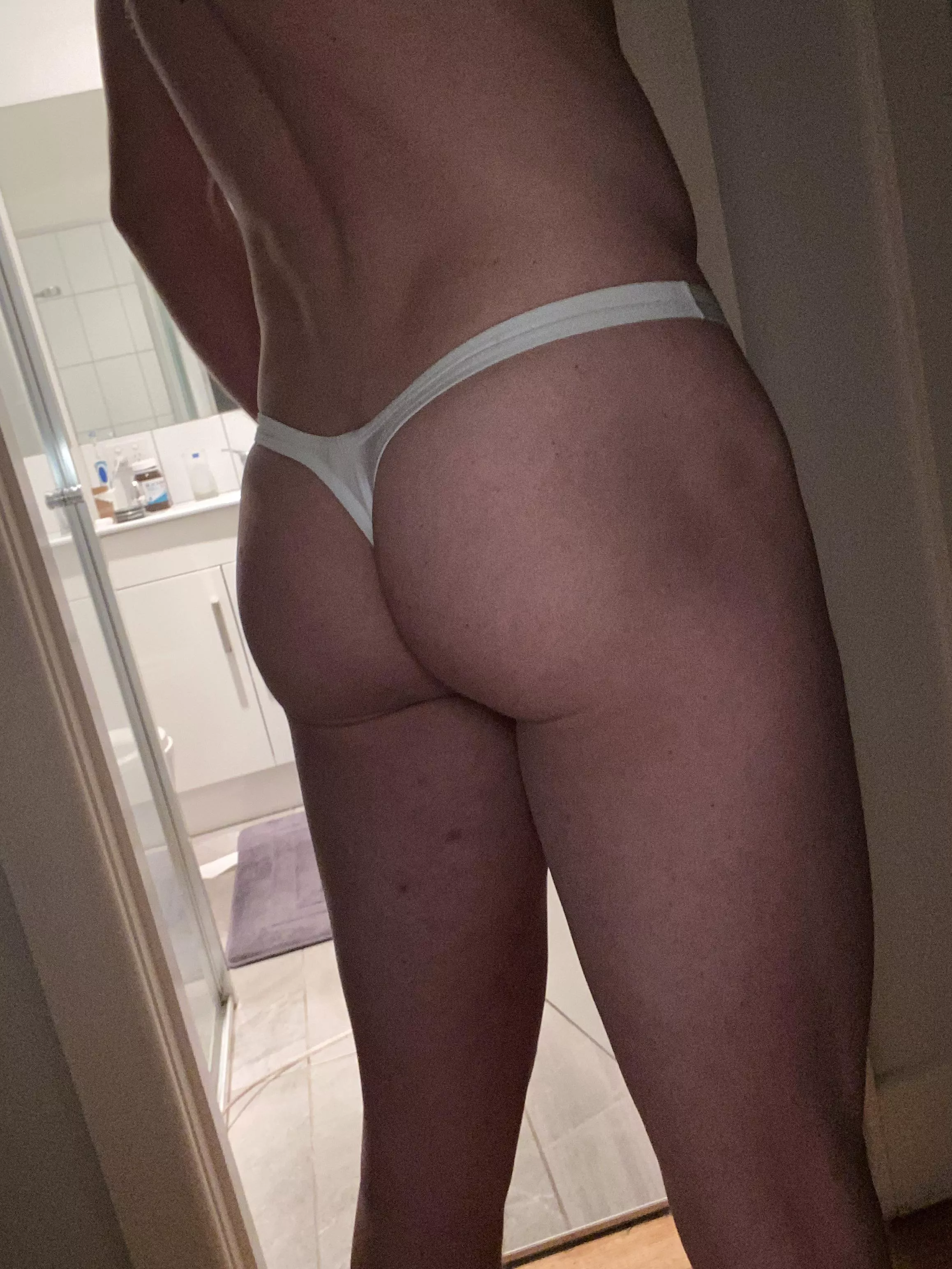 White thong posted by Melbgstring