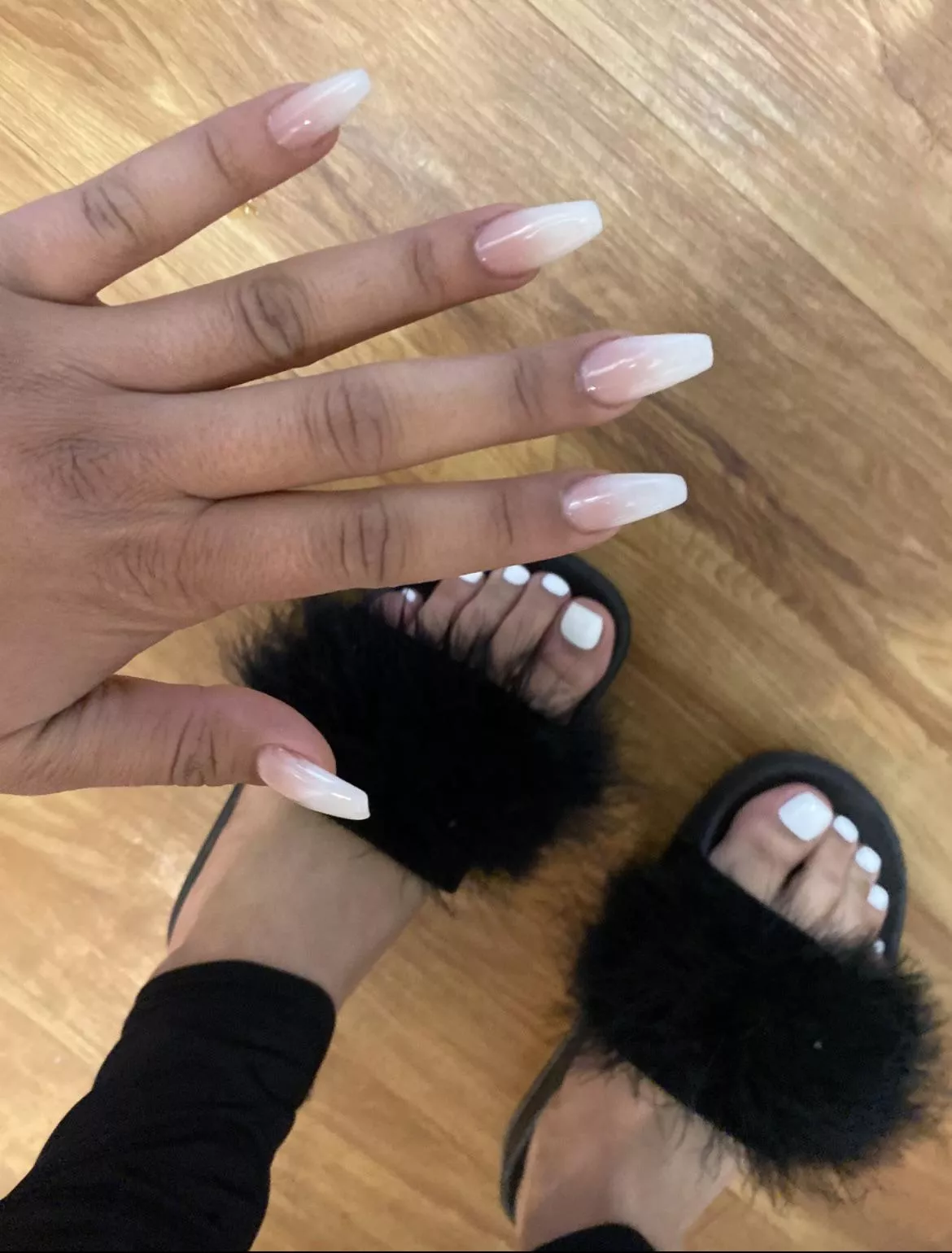 white toes all day posted by Glad_Ear_3154