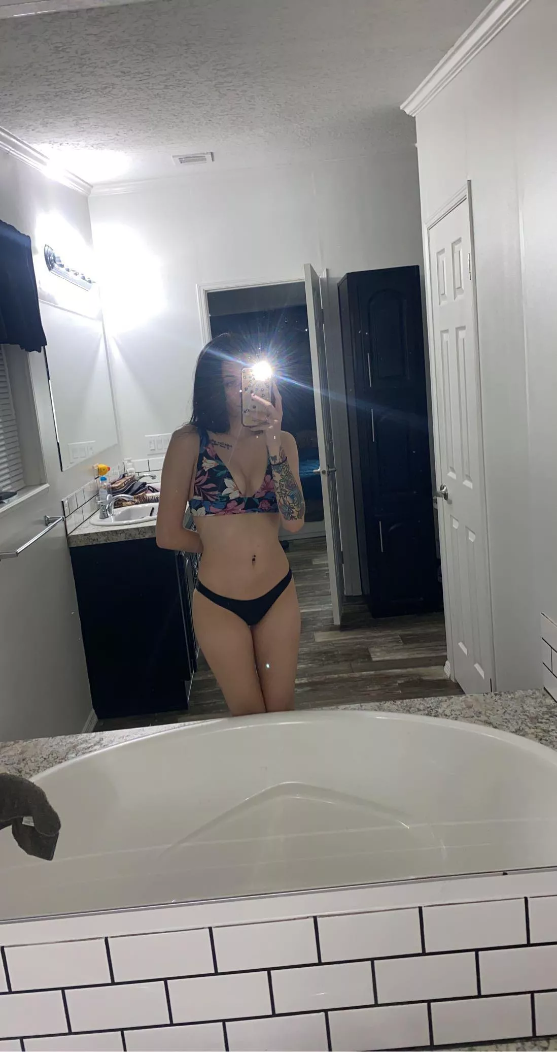 Who does love a tight little bikini? posted by Mrsraws-fantasy