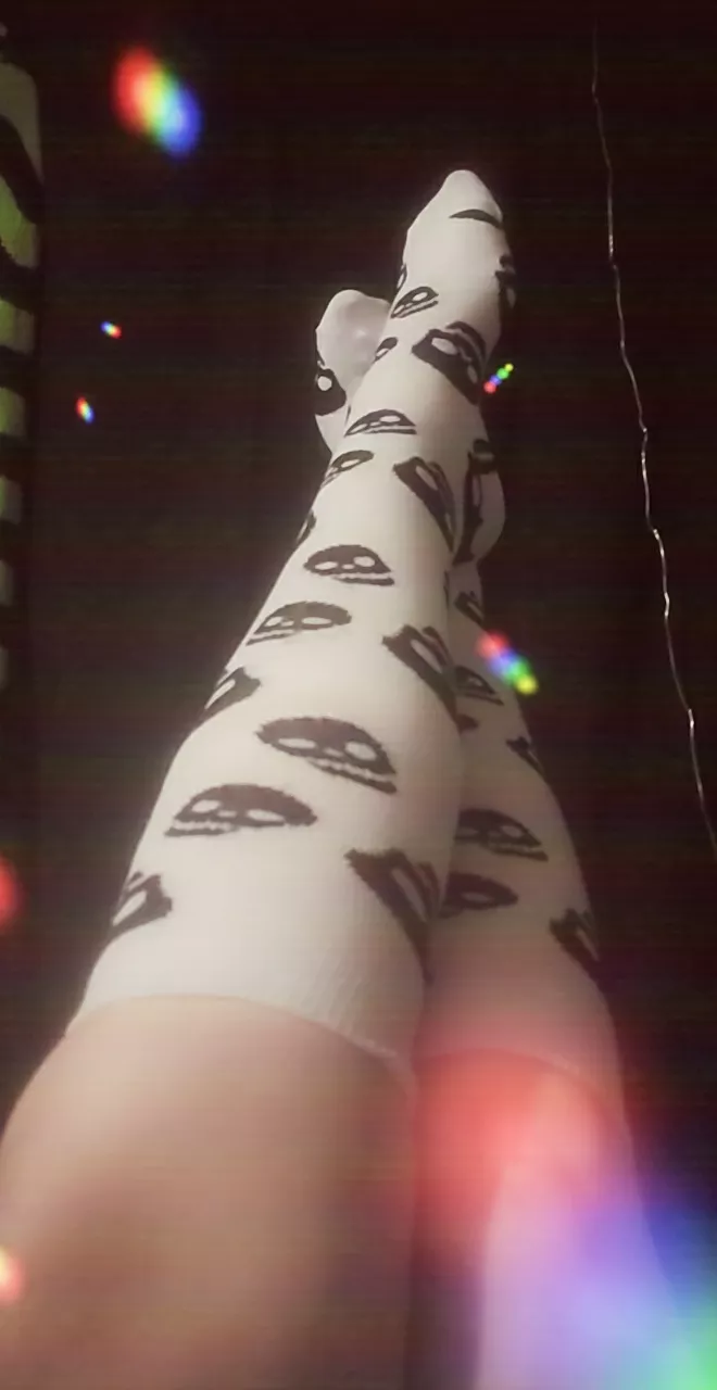 Who doesn't love a pair of Halloween socks? posted by CherryBlossom1231