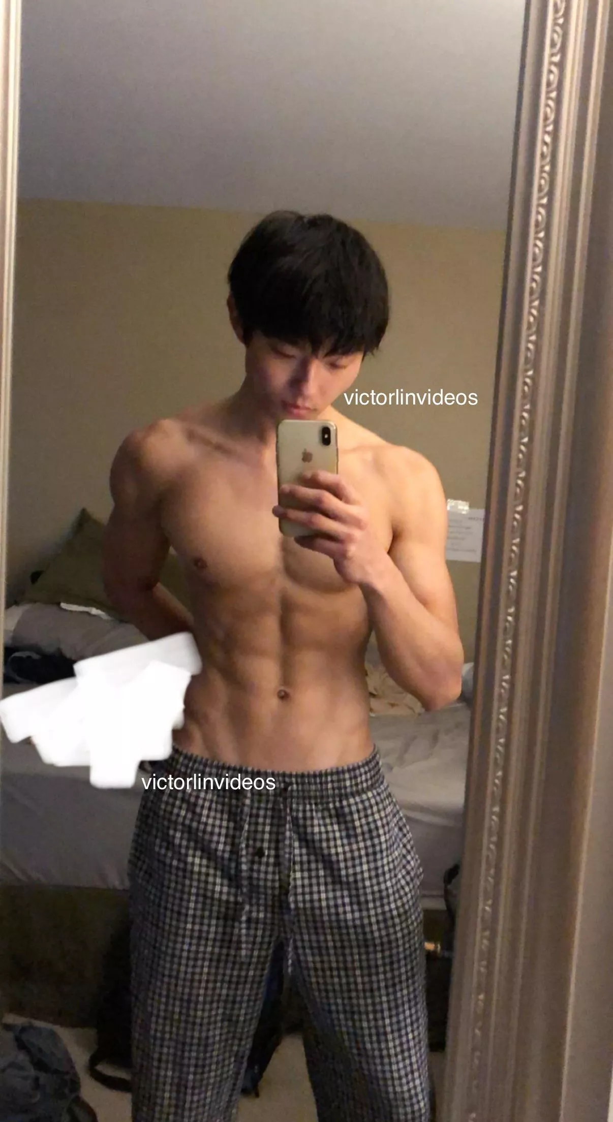 who likes 6â€™2 chiseled koreans with abs? posted by testerfureddit