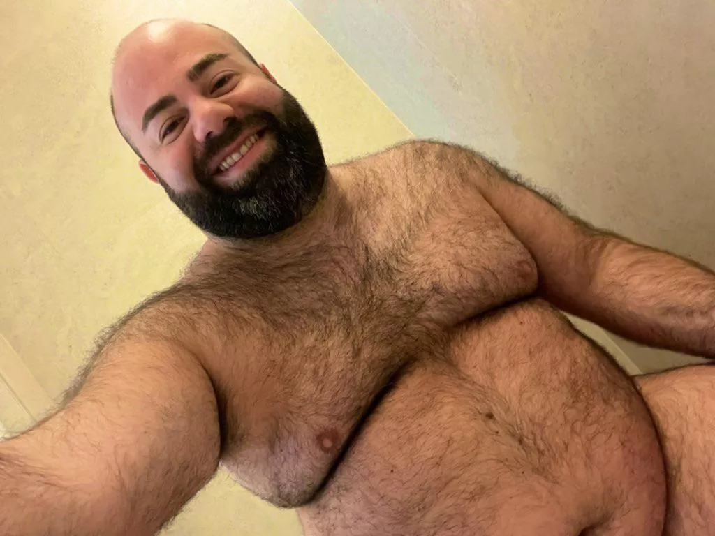 Who likes bears? 🐻 posted by canadianbearxxx