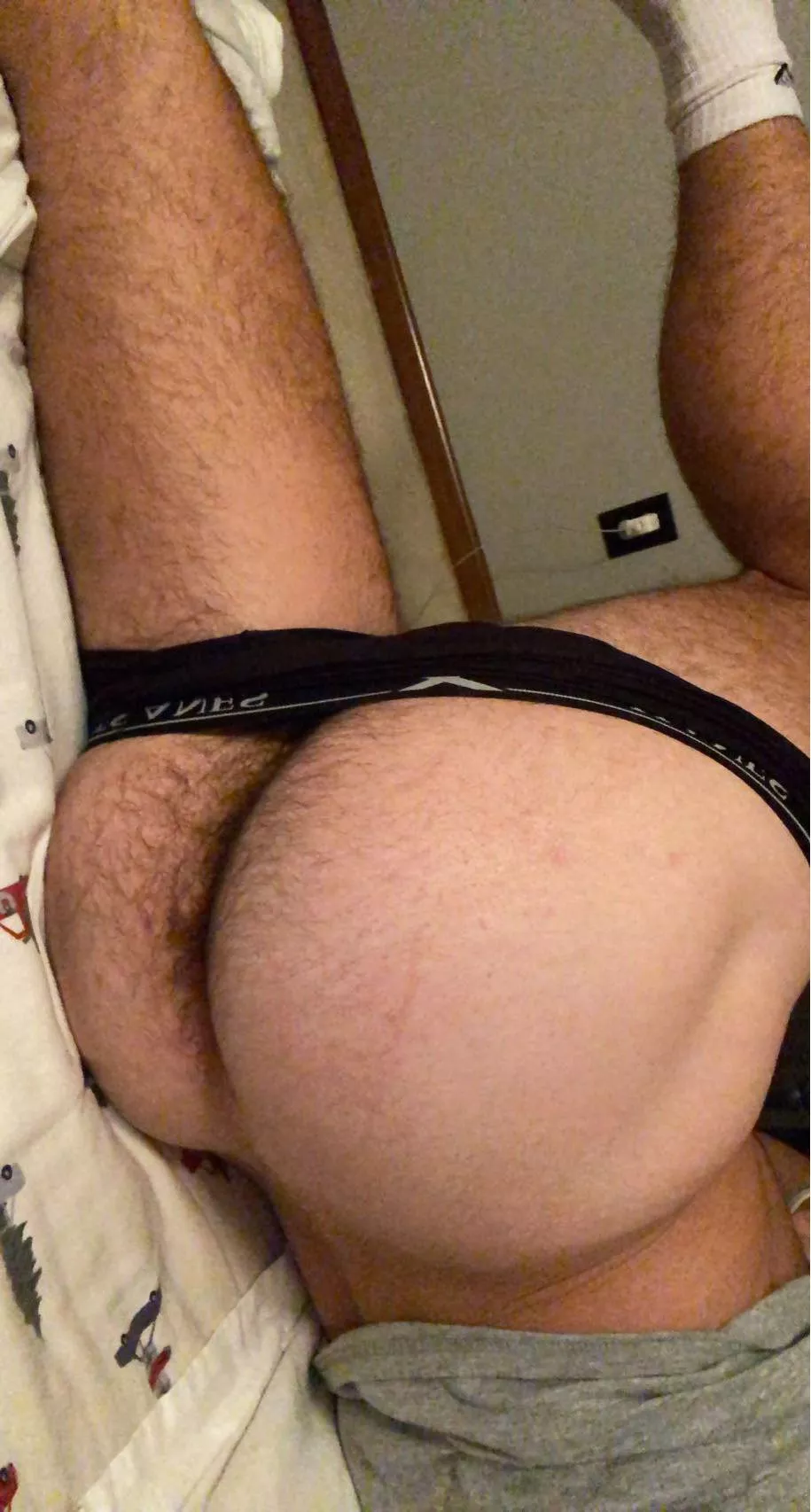 Who likes hairy boy pussy posted by henchick333