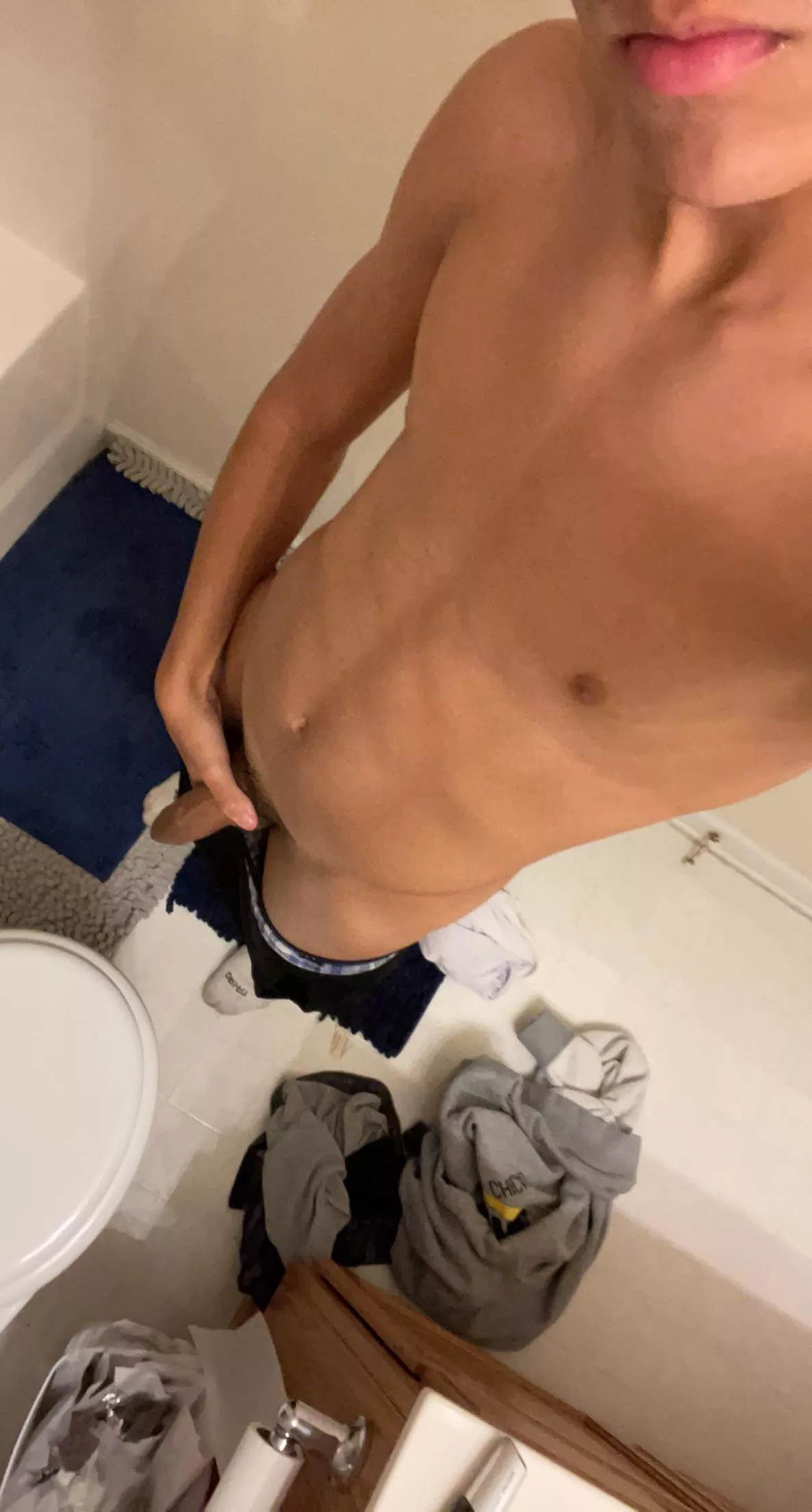 Who likes my body? NC 18 posted by GlobalCaramel3988