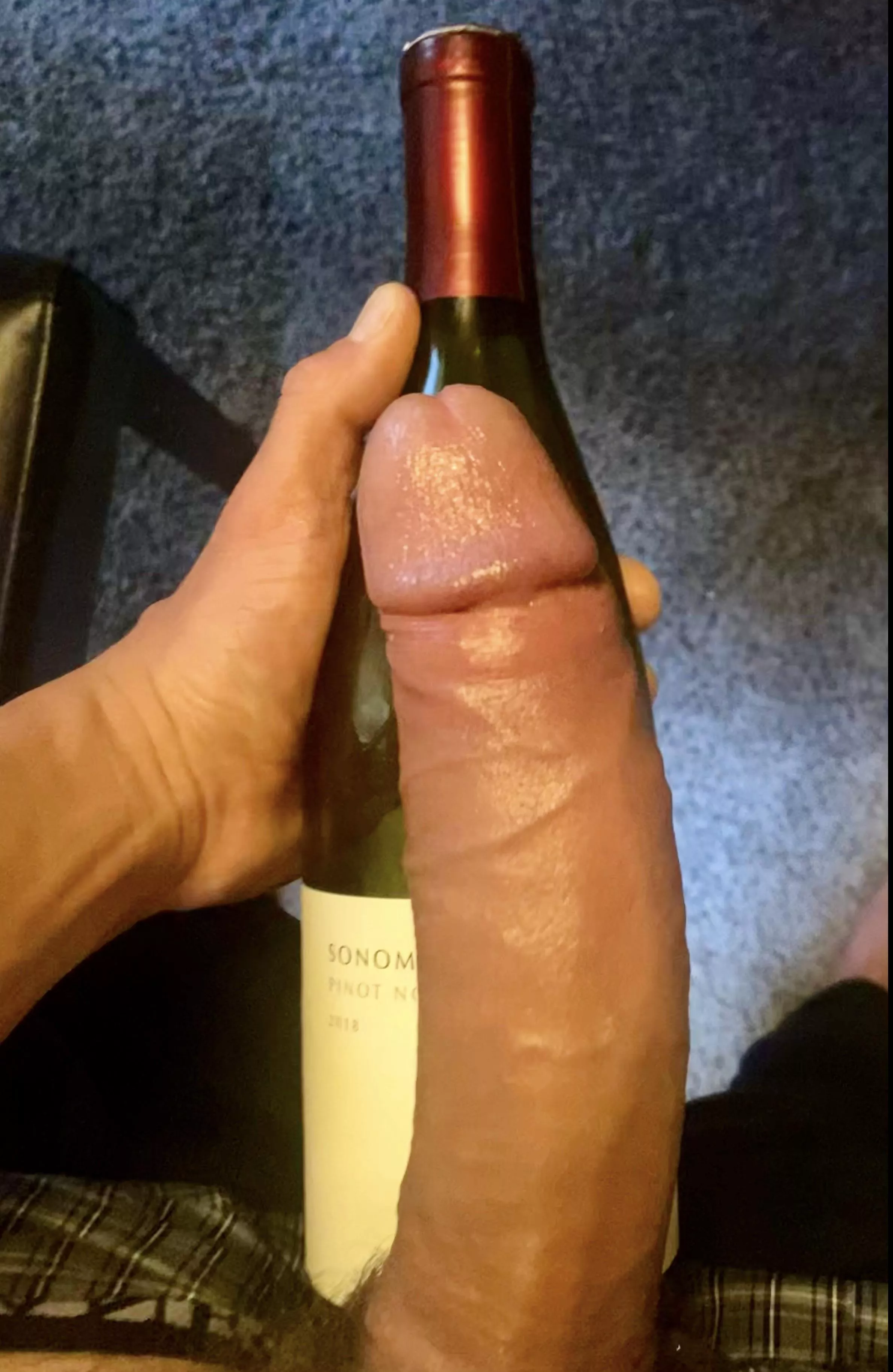 Who likes wine? and young bwc? ðŸ˜œðŸ·ðŸ˜˜ posted by 6T9TittyLover