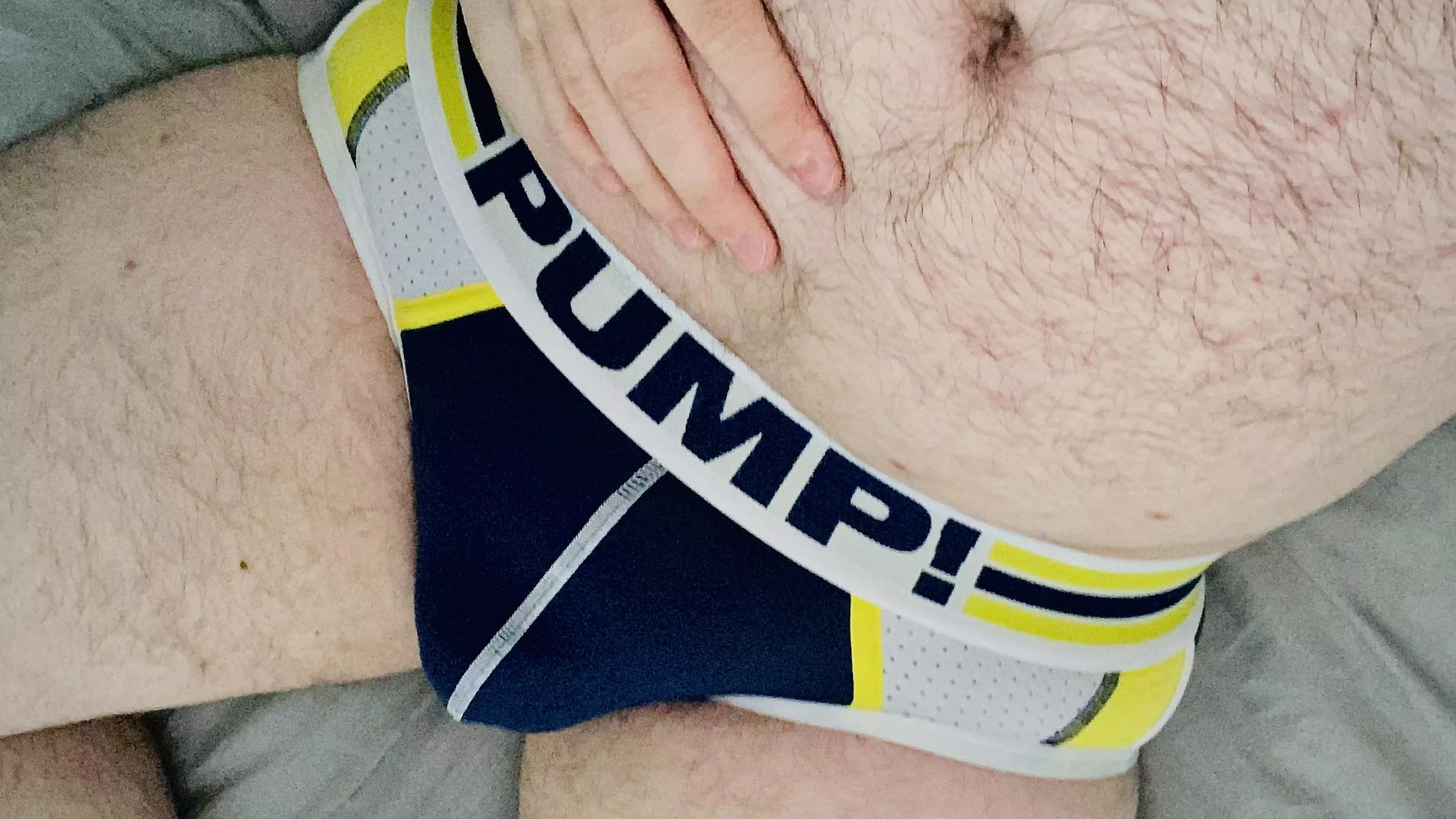 Who love briefs ? 😈 posted by GrMax28