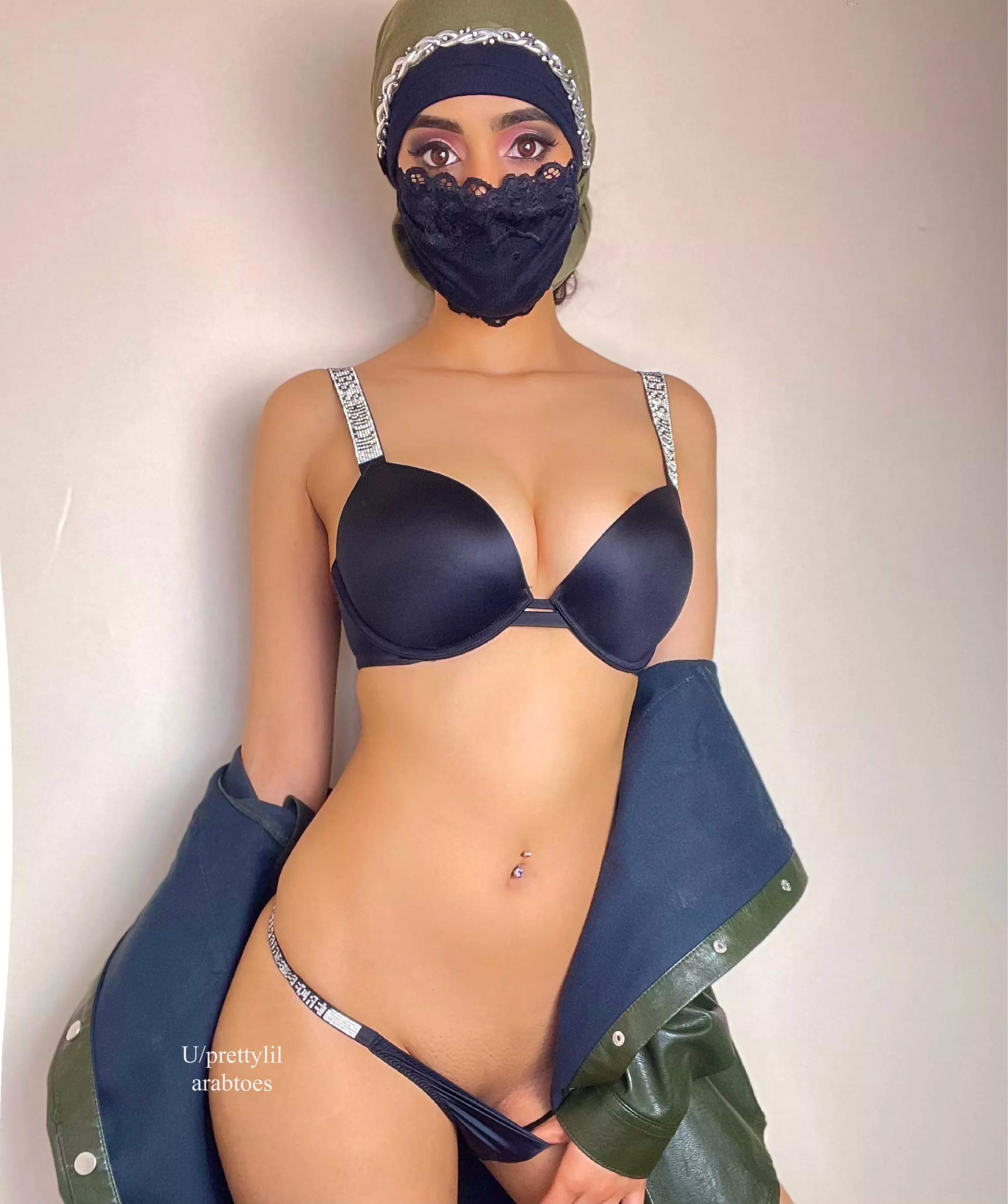 Who wants an Arab fuckdoll?😋 posted by prettylilarabtoes