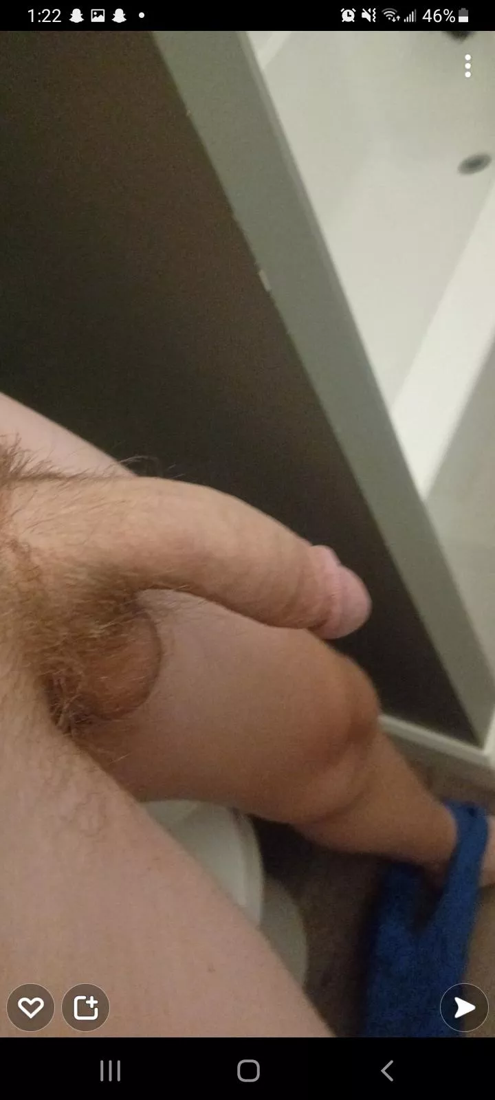 Who wants me hard posted by Mrbunkbunk225