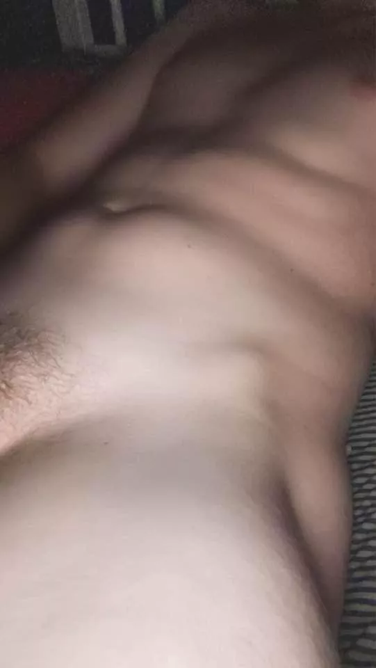 Who wants this twink body? posted by troyphi