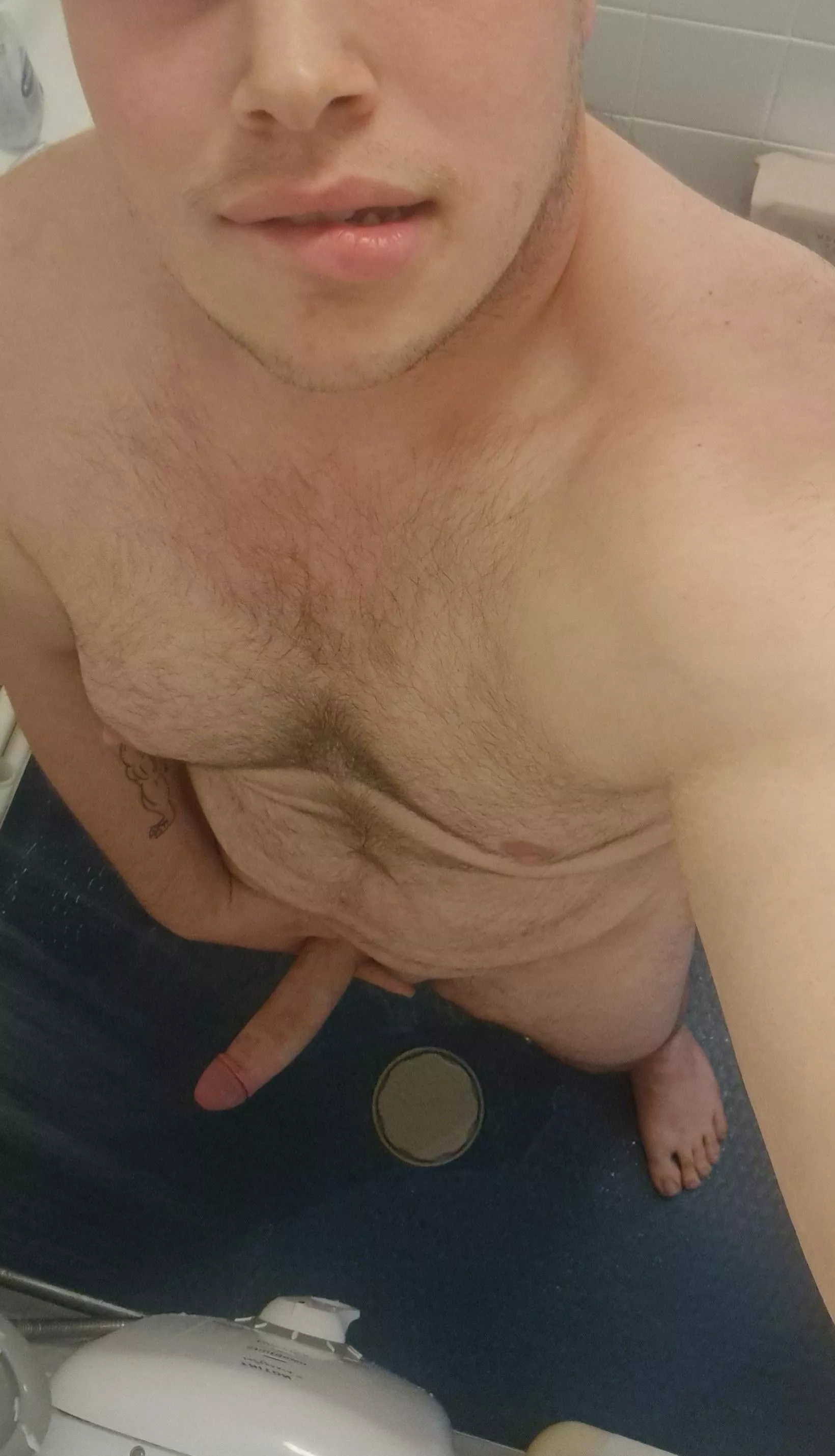 Who wants to get clean and dirty at the same time with me (m) posted by MrRando92