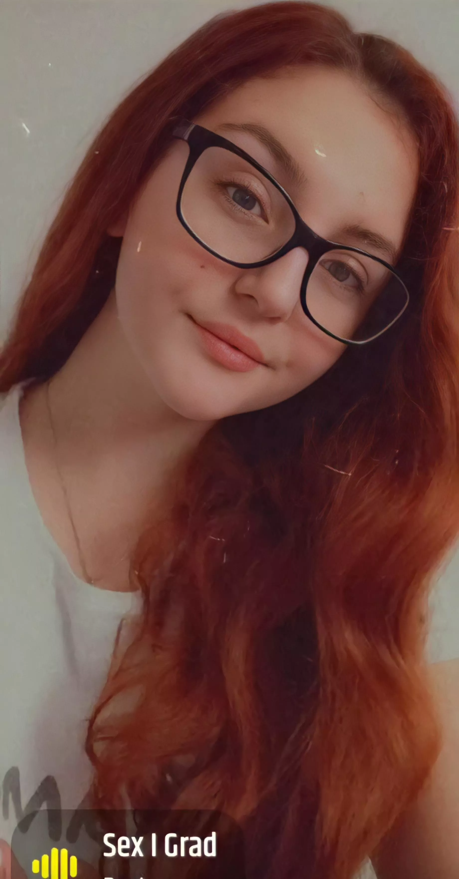 Who wants to give this beautiful redhead a facial she deserves posted by Curves10