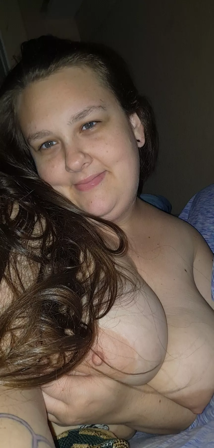 Who wants to join me in bed? ðŸ¤­ðŸ˜˜ posted by MissMae30