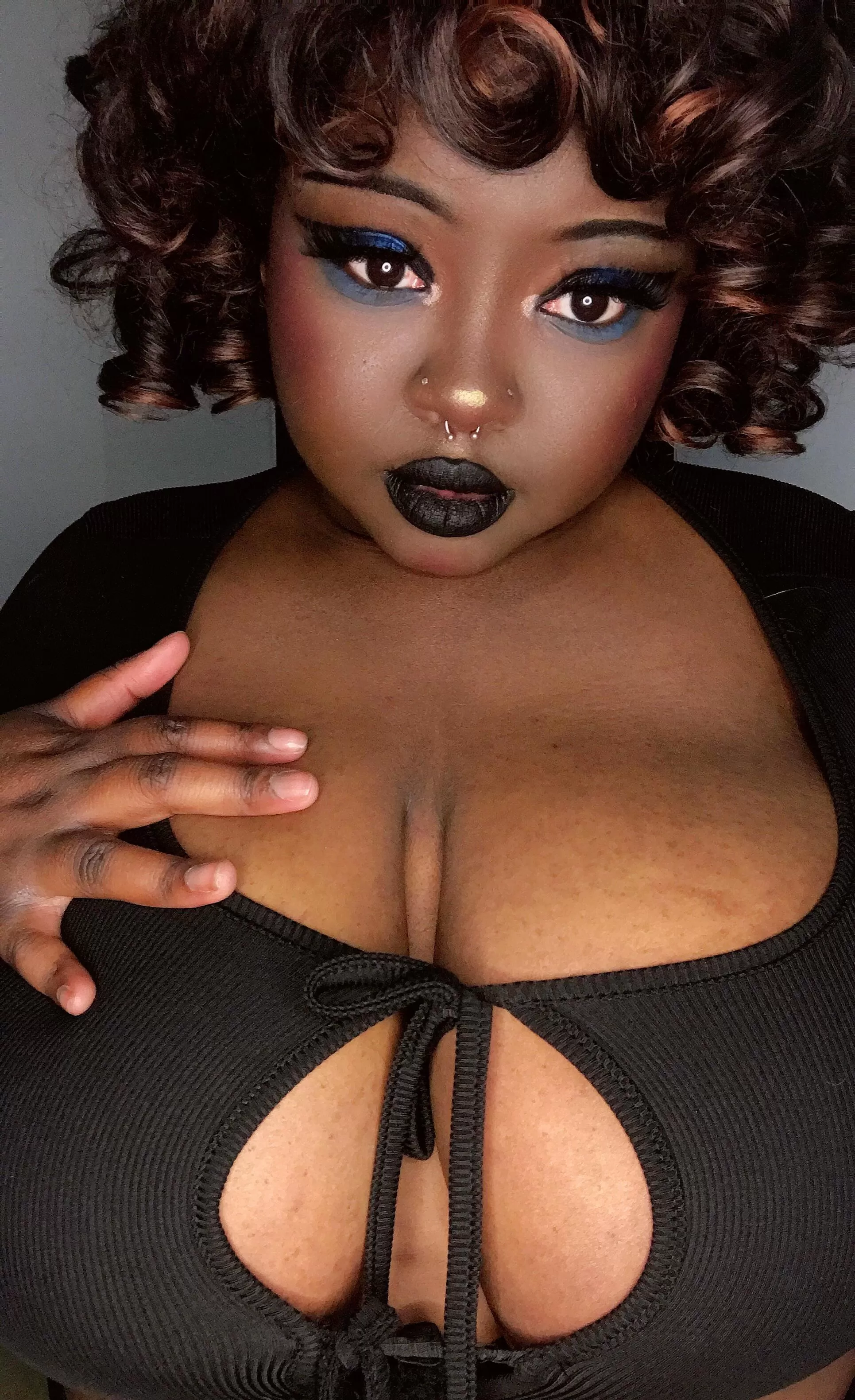 Who wants to ruin my makeup? posted by chubbioppai