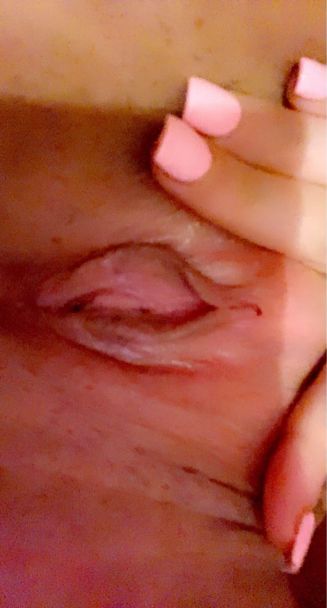 Who wants to see me pee ? Trying to do as much requests 🤣❤️🥰 [19] posted by Dreamywet