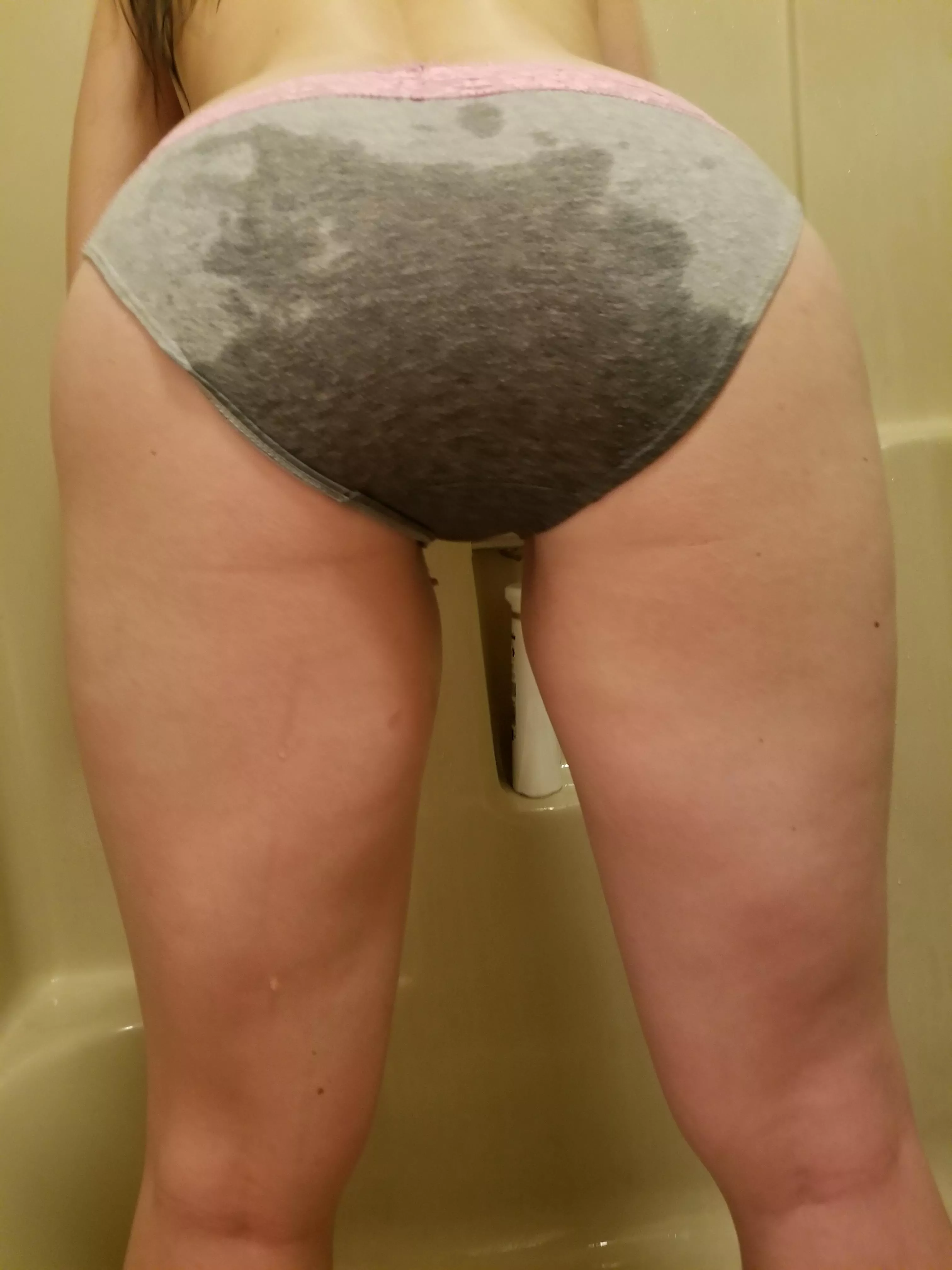 Wife pissing her panties for a custom video last night! If your interested in your own video kik pantycouple92 or DM other wise enjoy! posted by Pantycouple92