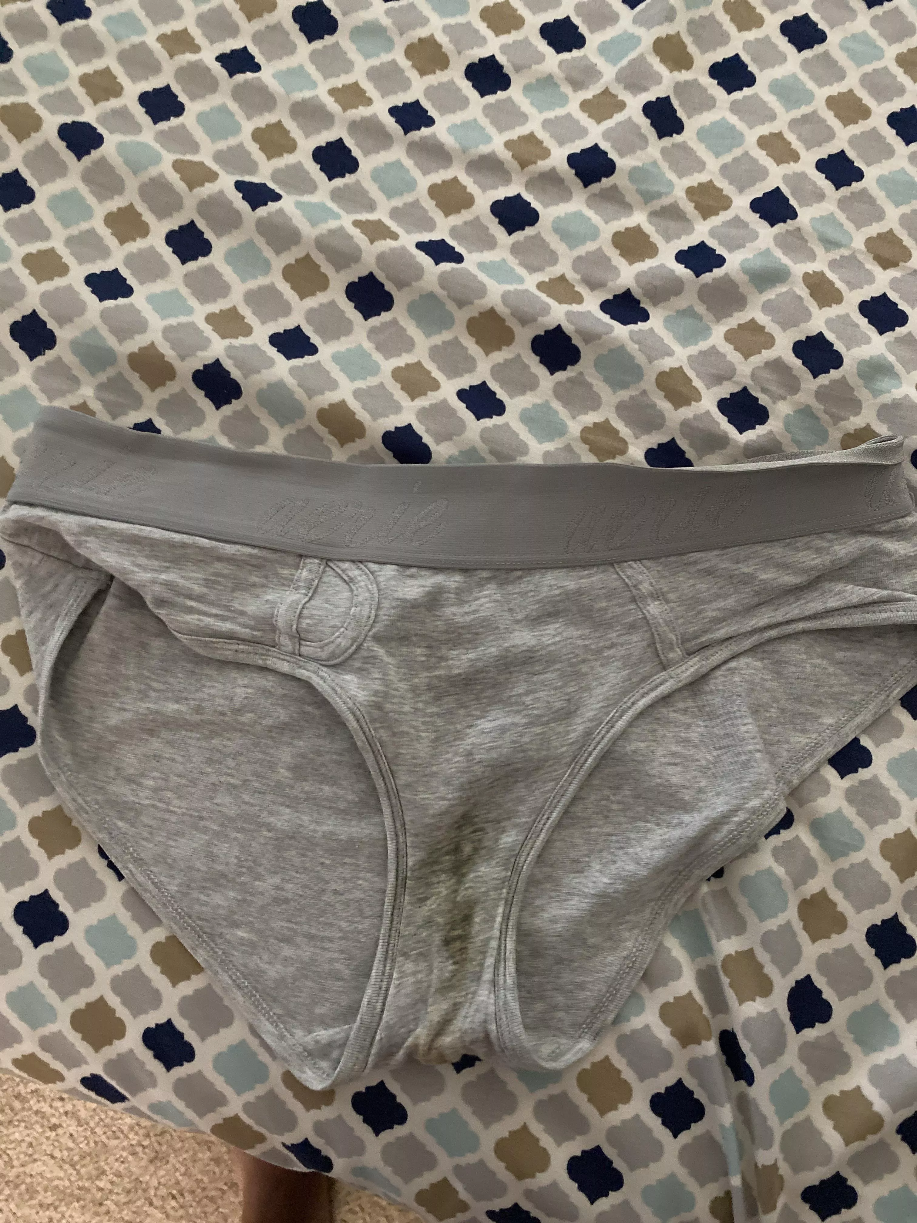 Wife’s panties before leaving for the weekend posted by Jax8902