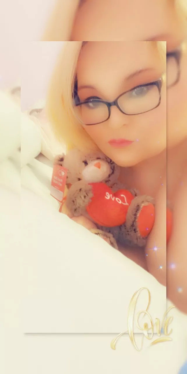 Will you be my alentine??? Youll get the v later 😉😉😉 posted by bbwqueen862