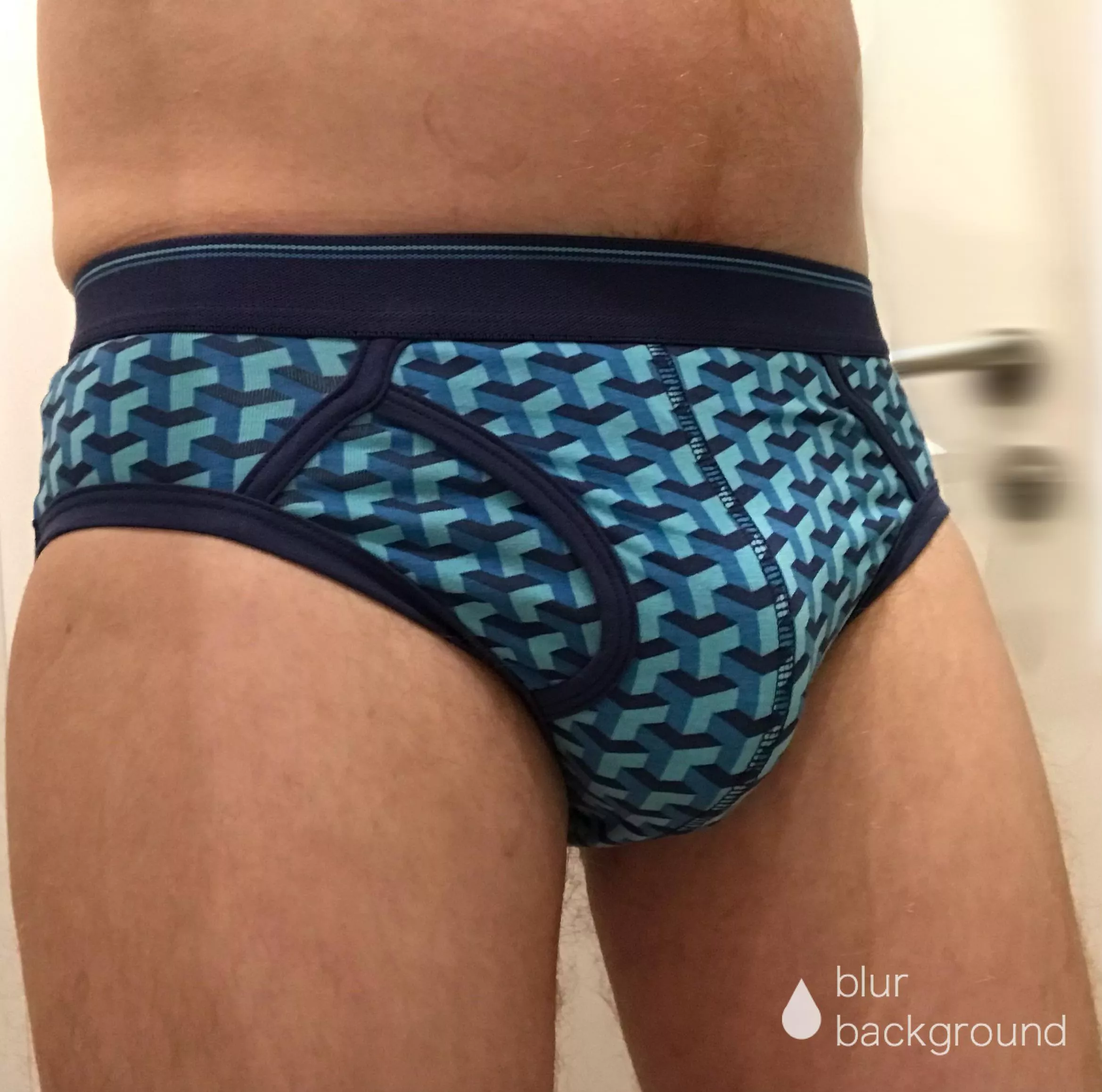 Wish I had a bigger bulge, what do you think? posted by speedoaway