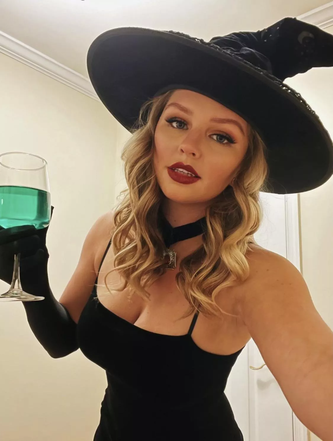 Witchy posted by LeAssConnoisseur